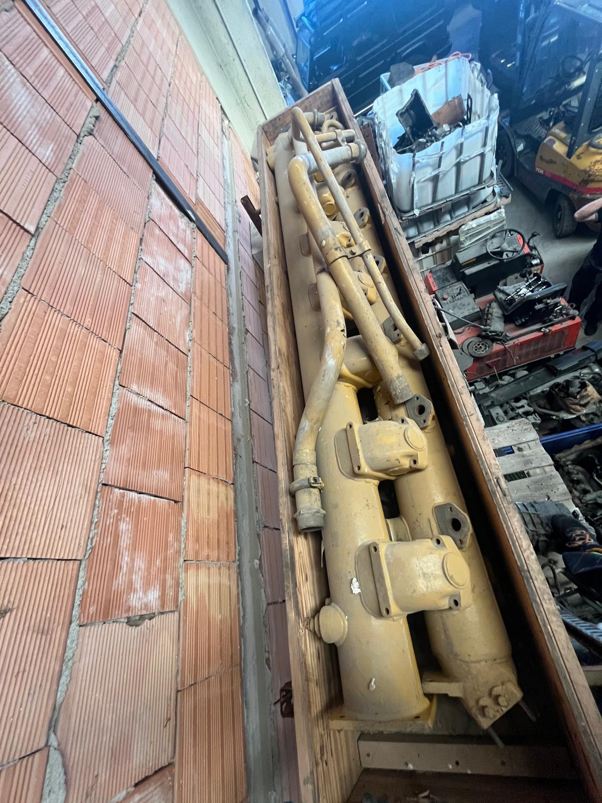 CAT 3516SITA pezzi di ricambio in vendita - foto 14