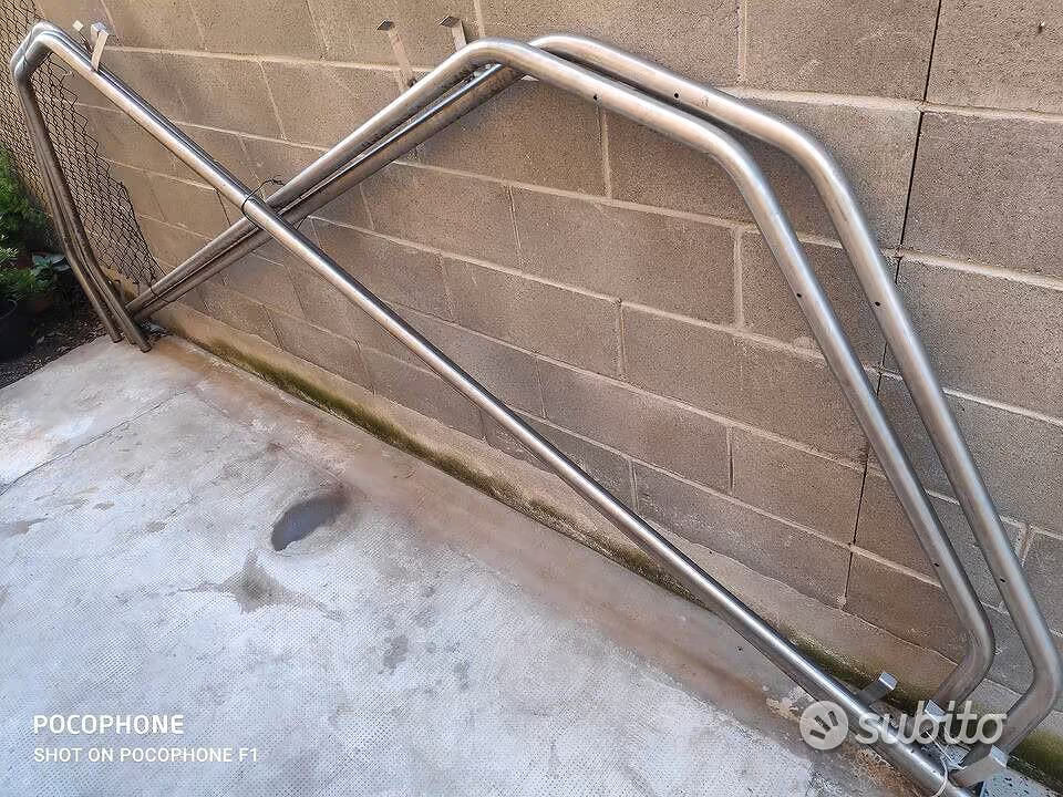 5 pali in acciaio in vendita - foto 1
