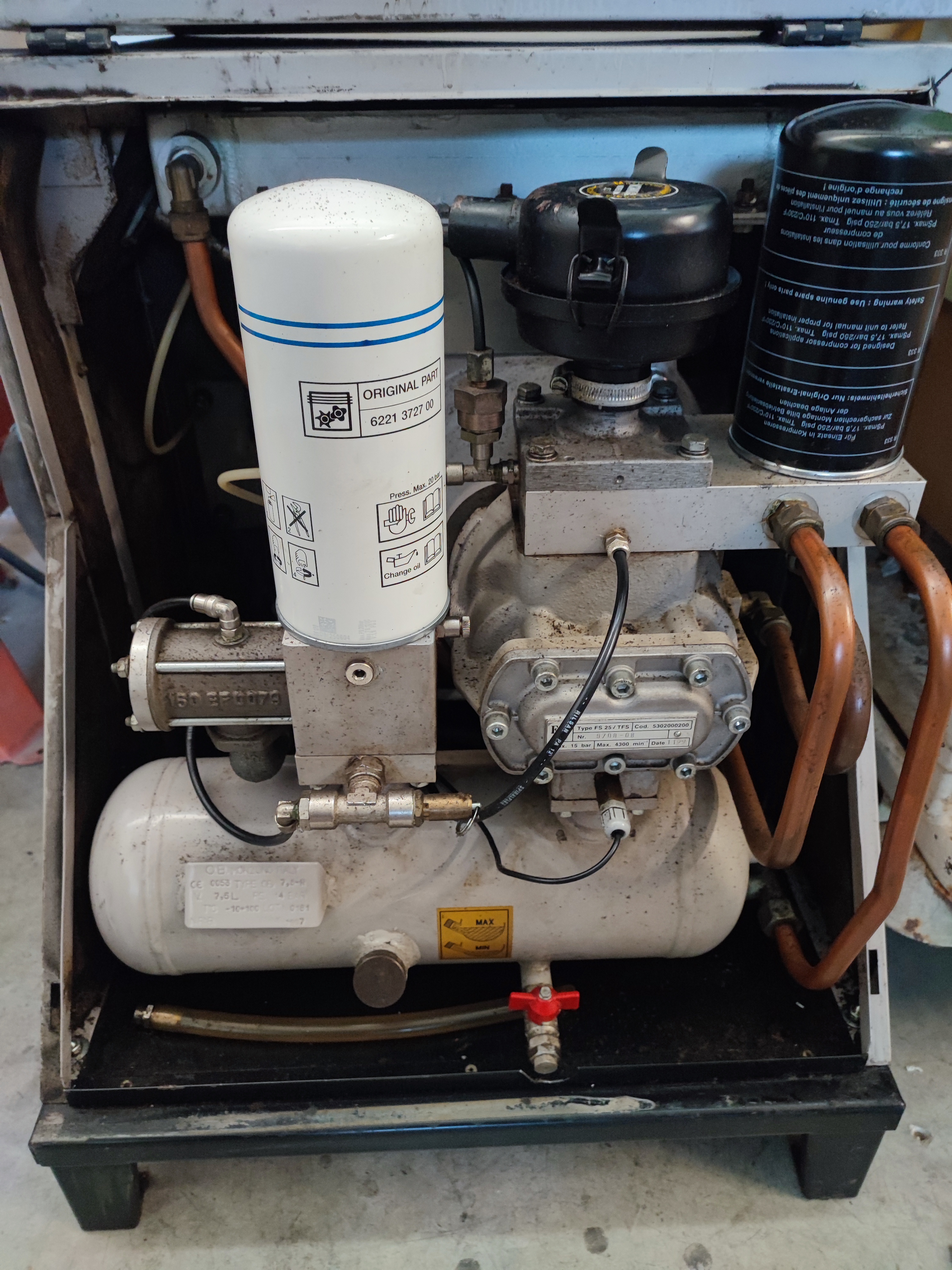 GRUPPO COMPRESSORE ARIA COMPRESSA  in vendita - foto 4