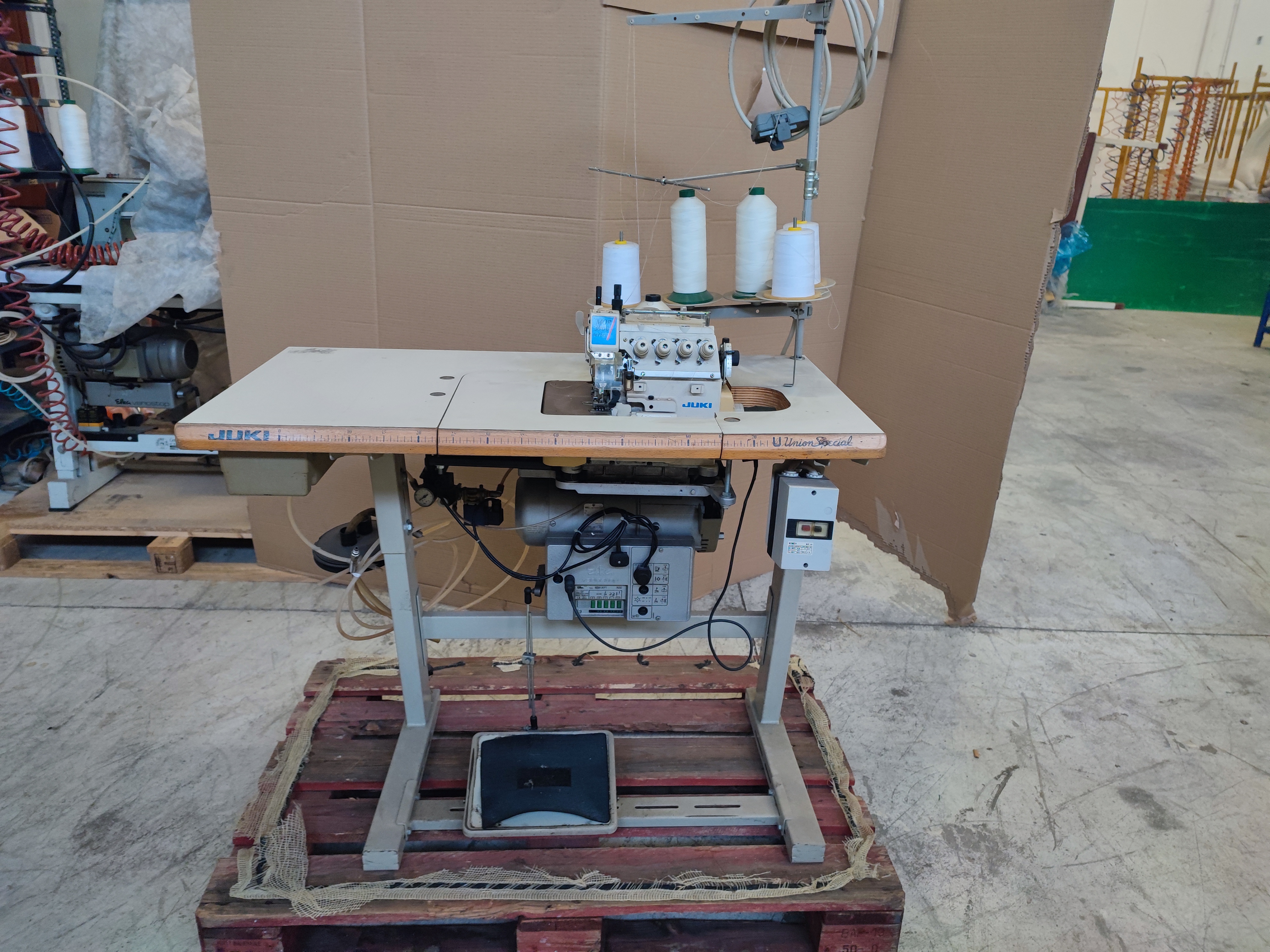 MACCHINA TAGLIACUCI JUKI in vendita - foto 2