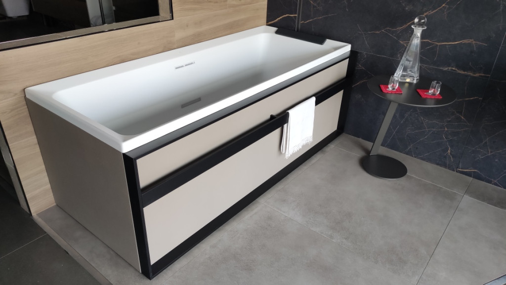 LOTTO 22 - Sanitari, arredo bagno e accessor in vendita - foto 2