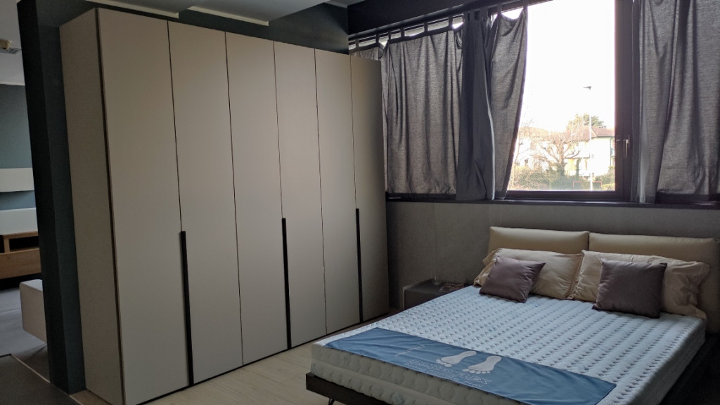 LOTTO 17 - Composizione camera da letto in vendita - foto 2