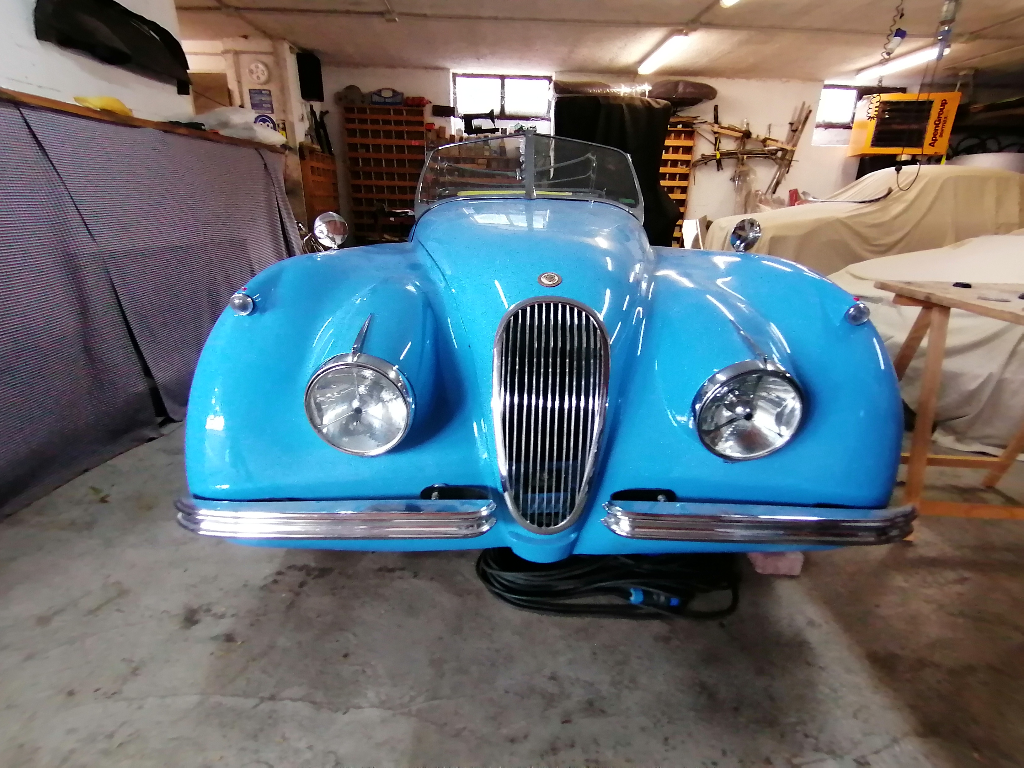 AUTOVETTURA STORICA JAGUAR XK 120 COUPE'  in vendita - foto 1