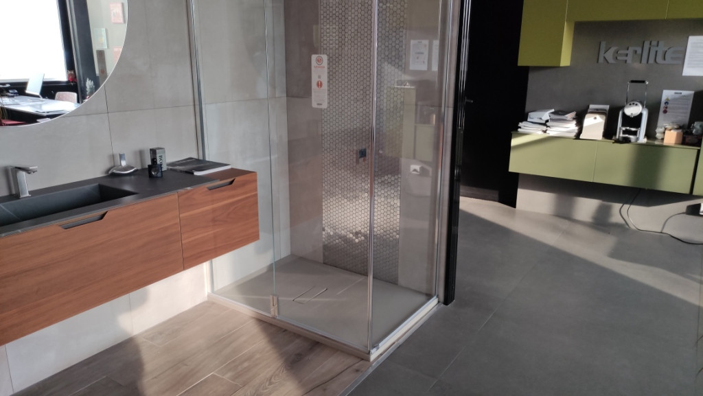  LOTTO 24 - Sanitari, arredo bagno e accessori in vendita - foto 4