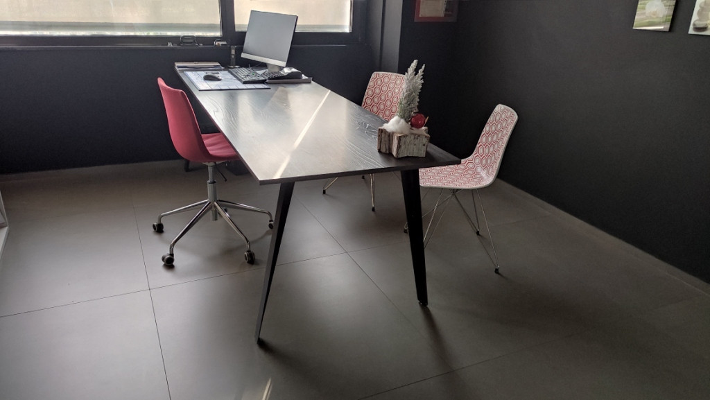 Arredi ufficio in vendita