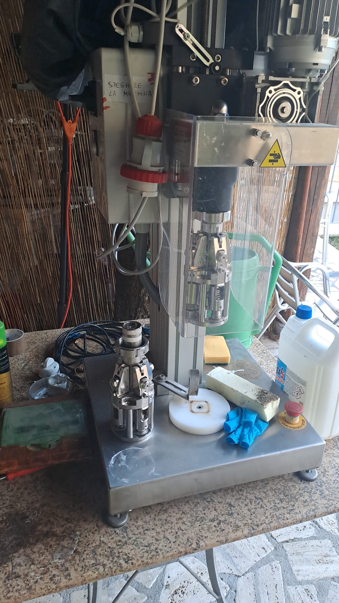 Imbottigliatrici e Tappatrice in vendita - foto 5