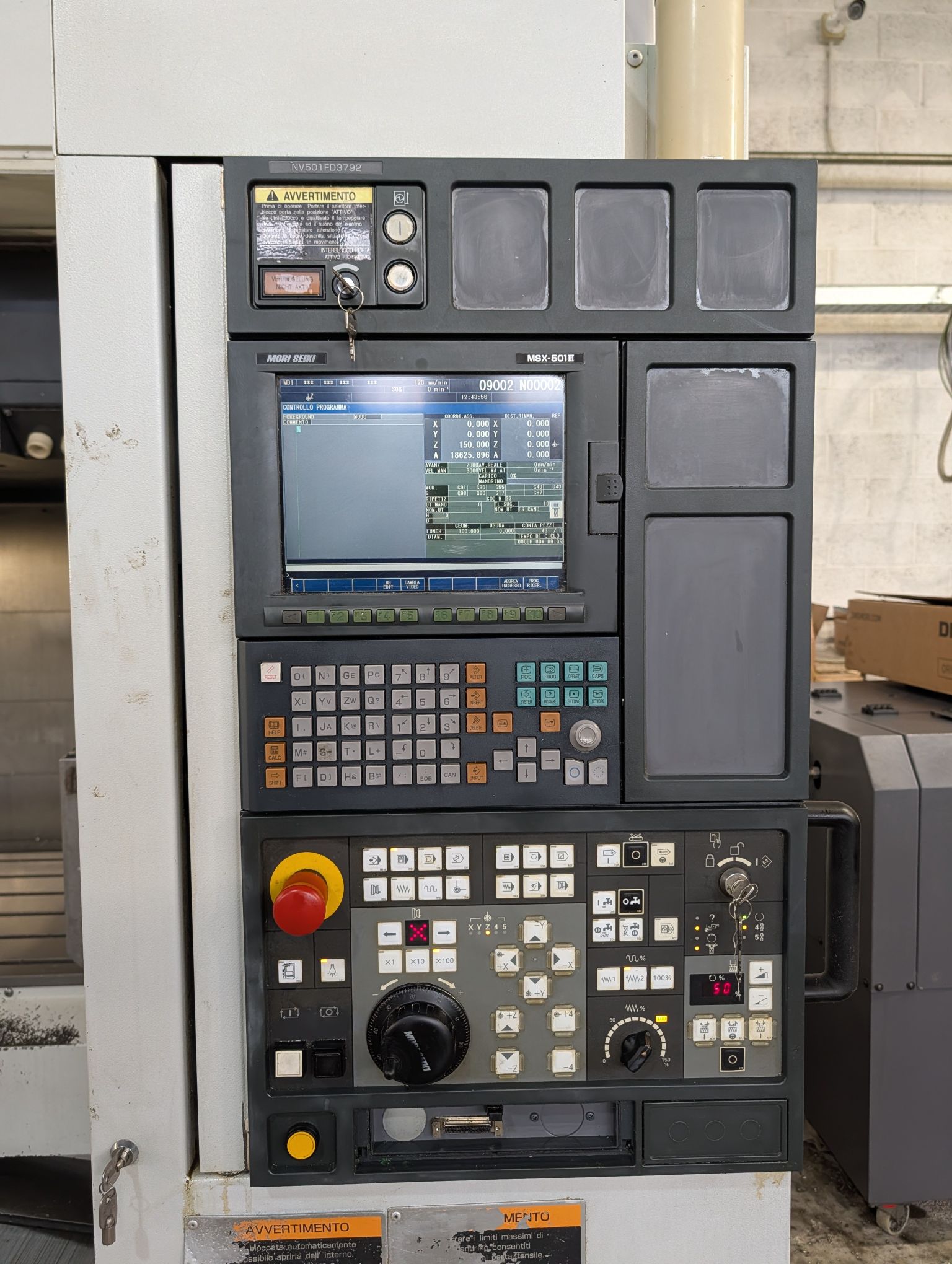 CENTRO DI LAVORO MORI SEIKI NV 5000A1 CON 4° ASSE in vendita - foto 2