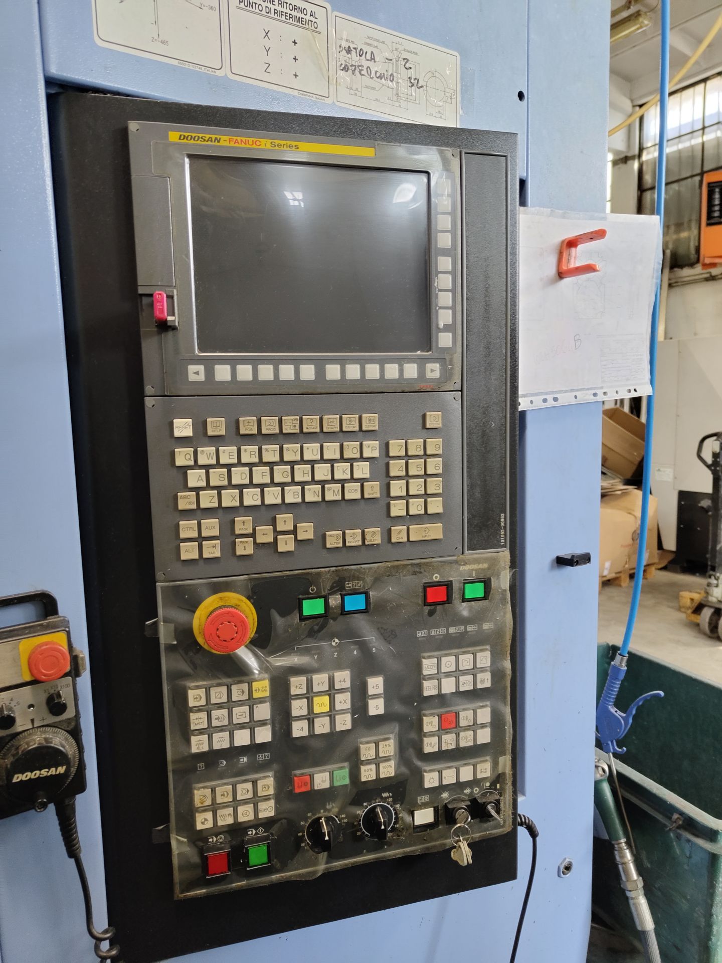 CENTRO DI LAVORO DOOSAN VC 3600 in vendita - foto 3