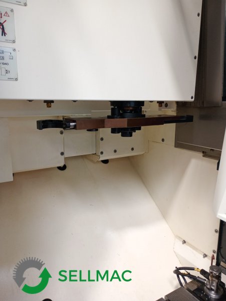 CENTRO DI LAVORO COMPLETO DI 4° ASSE in vendita - foto 12