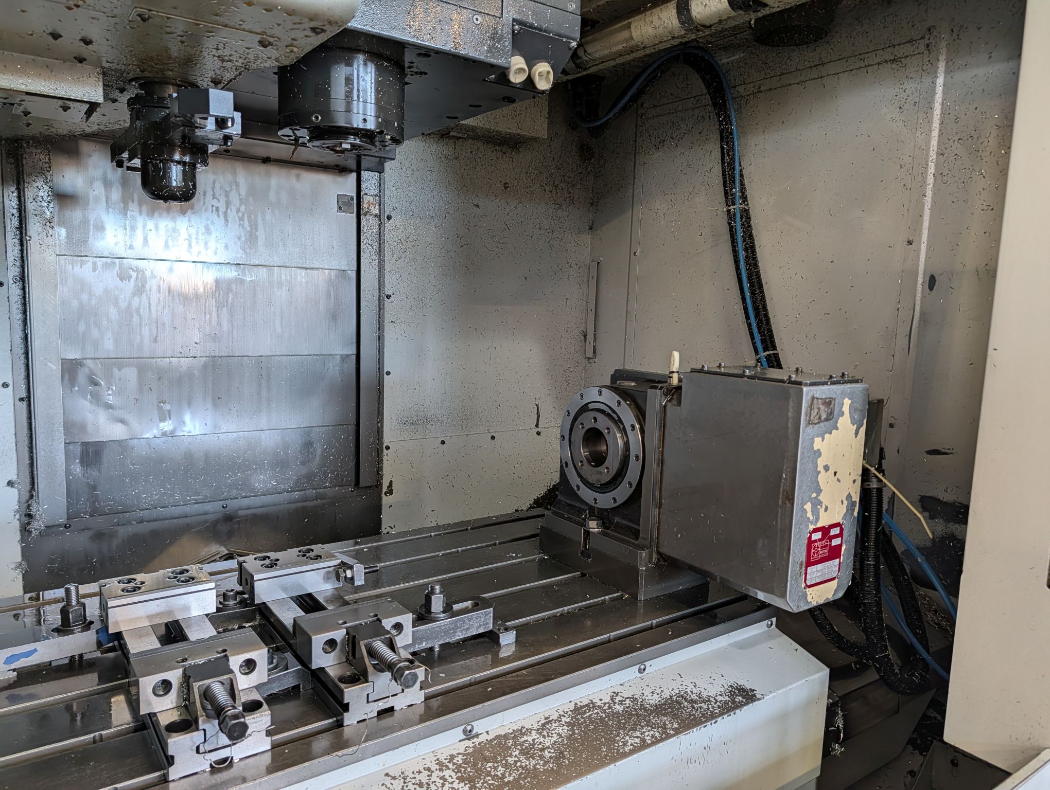 CENTRO DI LAVORO MORI SEIKI NV 5000A1 CON 4° ASSE in vendita - foto 9