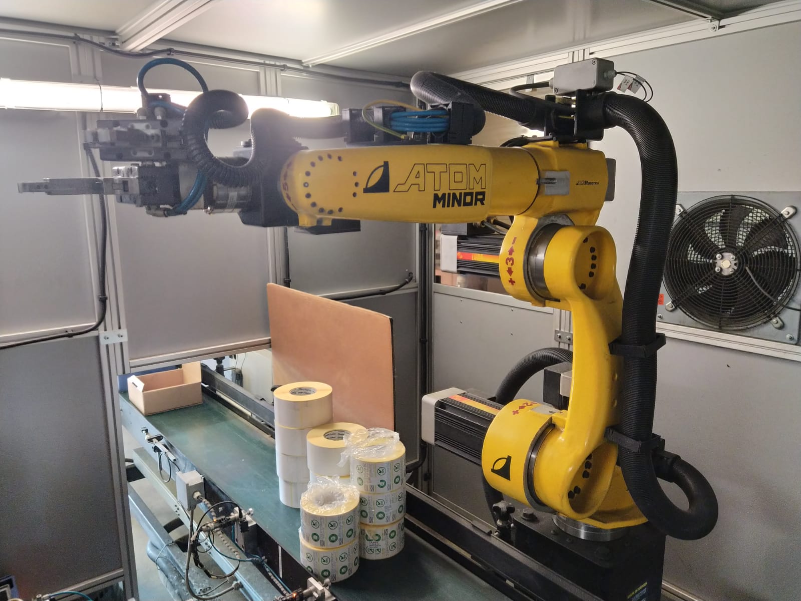 Robot antropomorfo multiscopo RRROBOTICA ATOM MINOR in vendita - foto 8