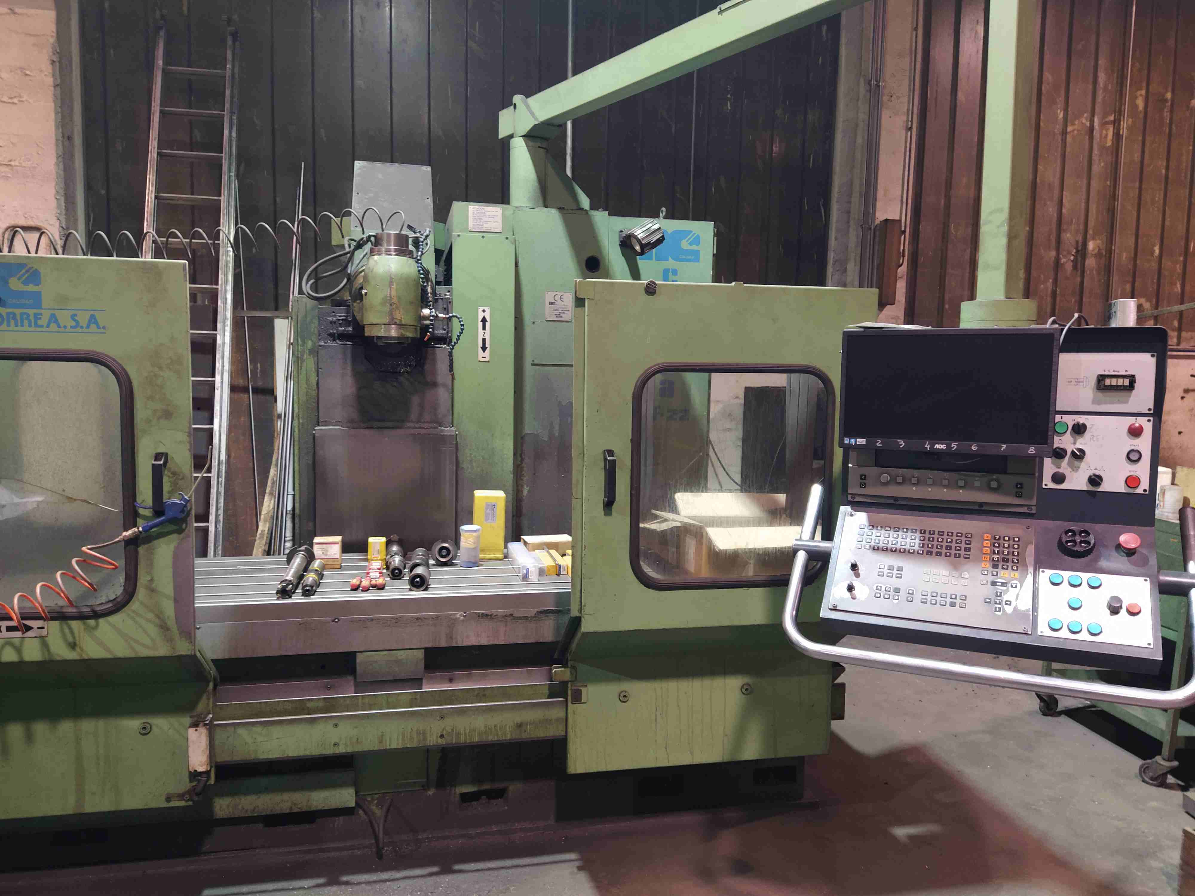 Fresatrice Correa CF 22/20 1998  x 2.000-y 800- z 800mm in vendita - foto 5