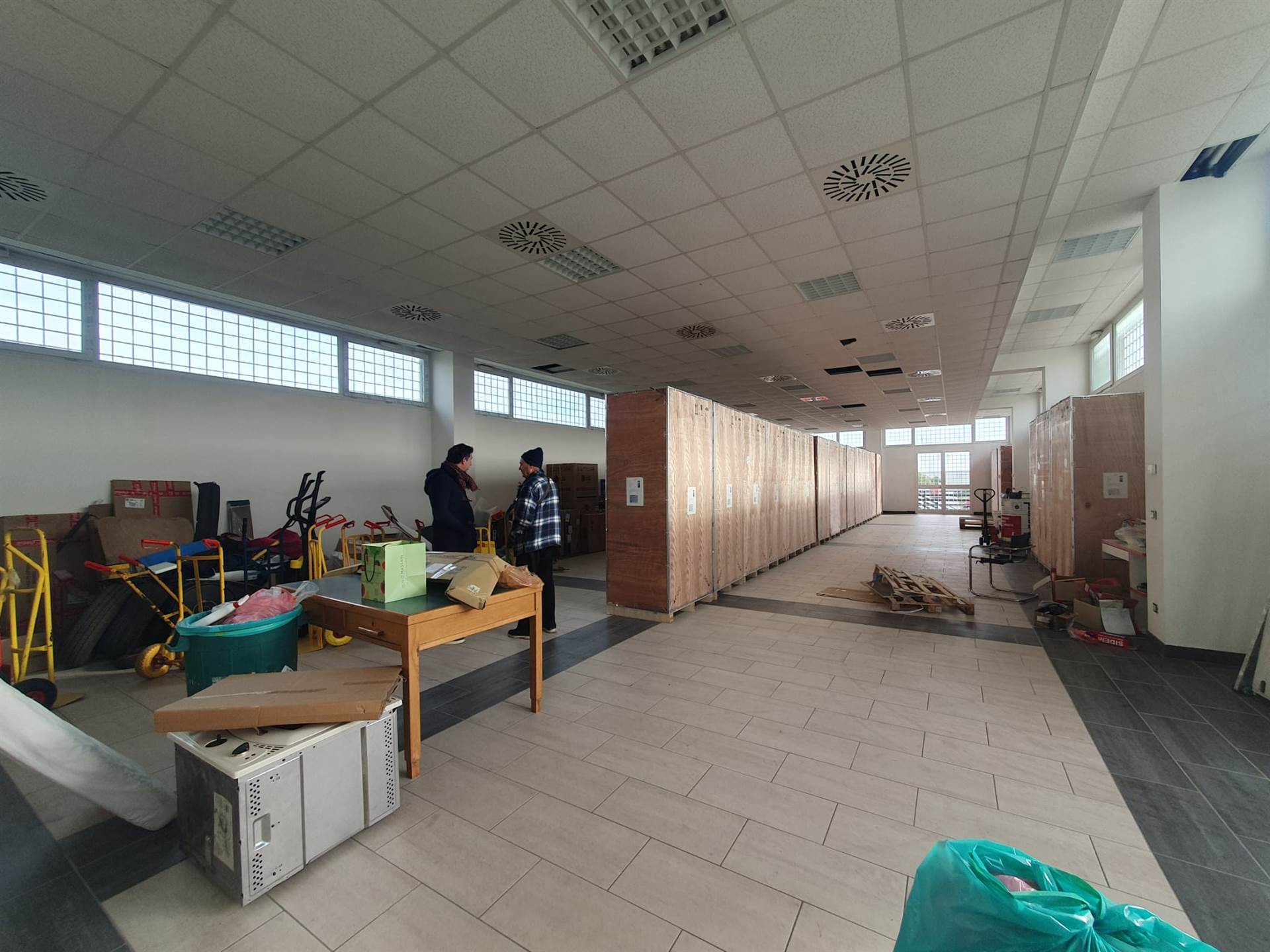 Capannone 750 m² su 3 livelli + piazzale - Fiano Romano in vendita - foto 8
