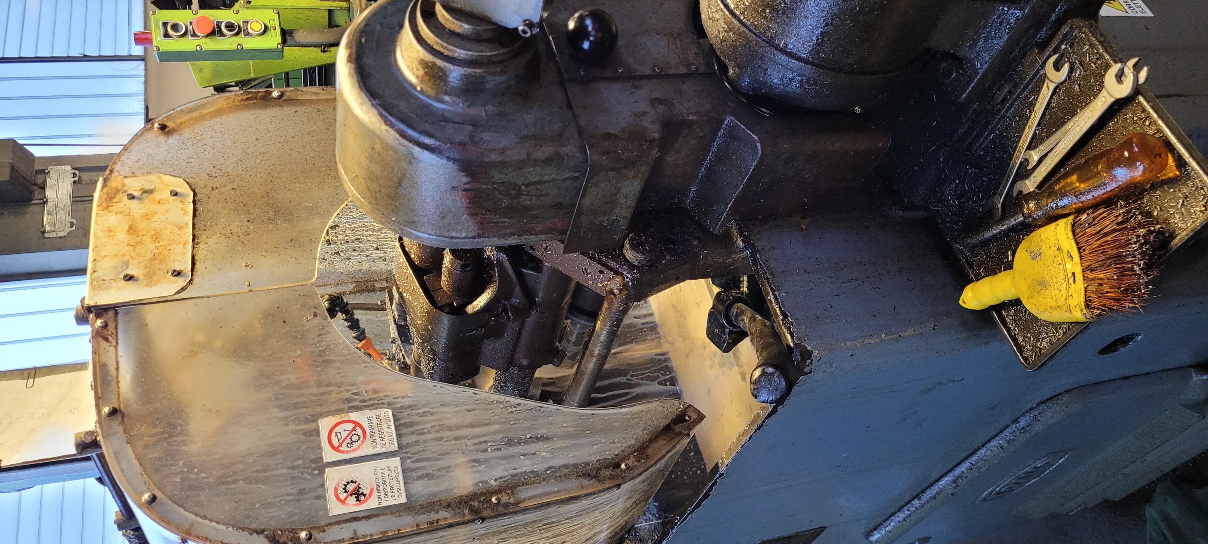 Torni per metallo in vendita