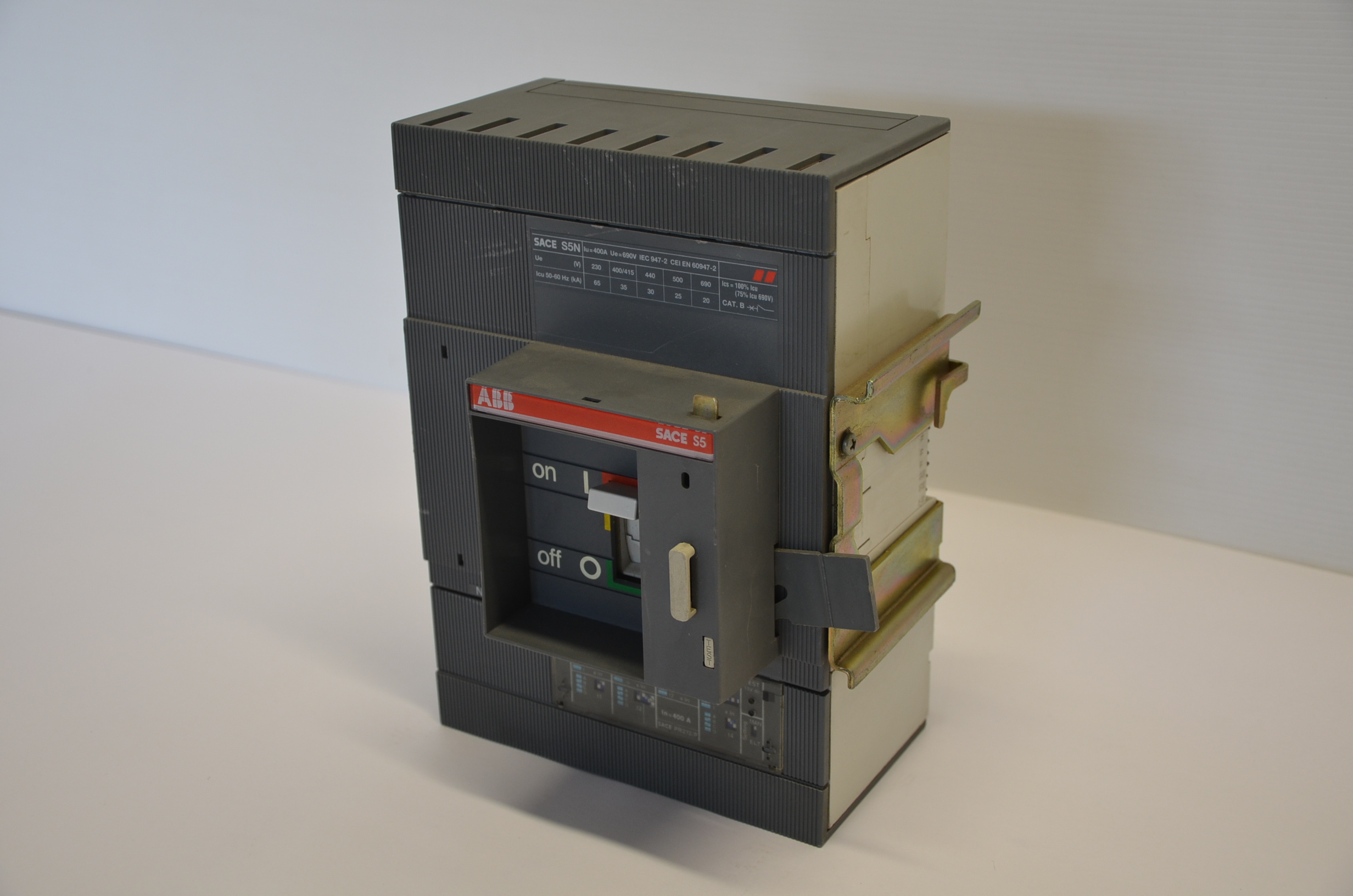 Interruttore ABB mod. Sace S5 in vendita - foto 2