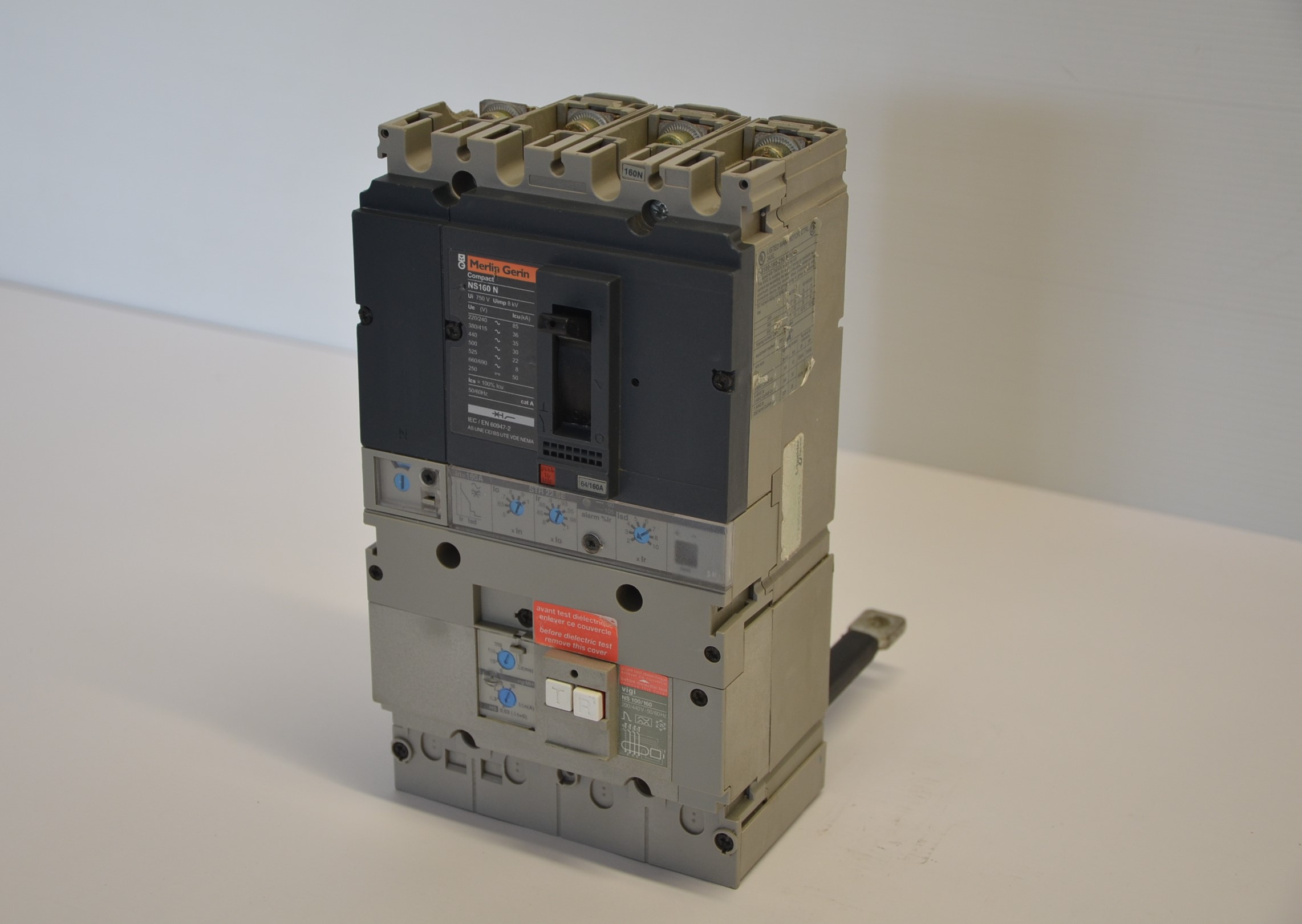 Interruttore Merlin Gerin mod. Compact NS160N in vendita - foto 2