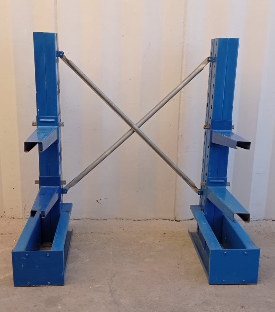 Scaffalature in vendita