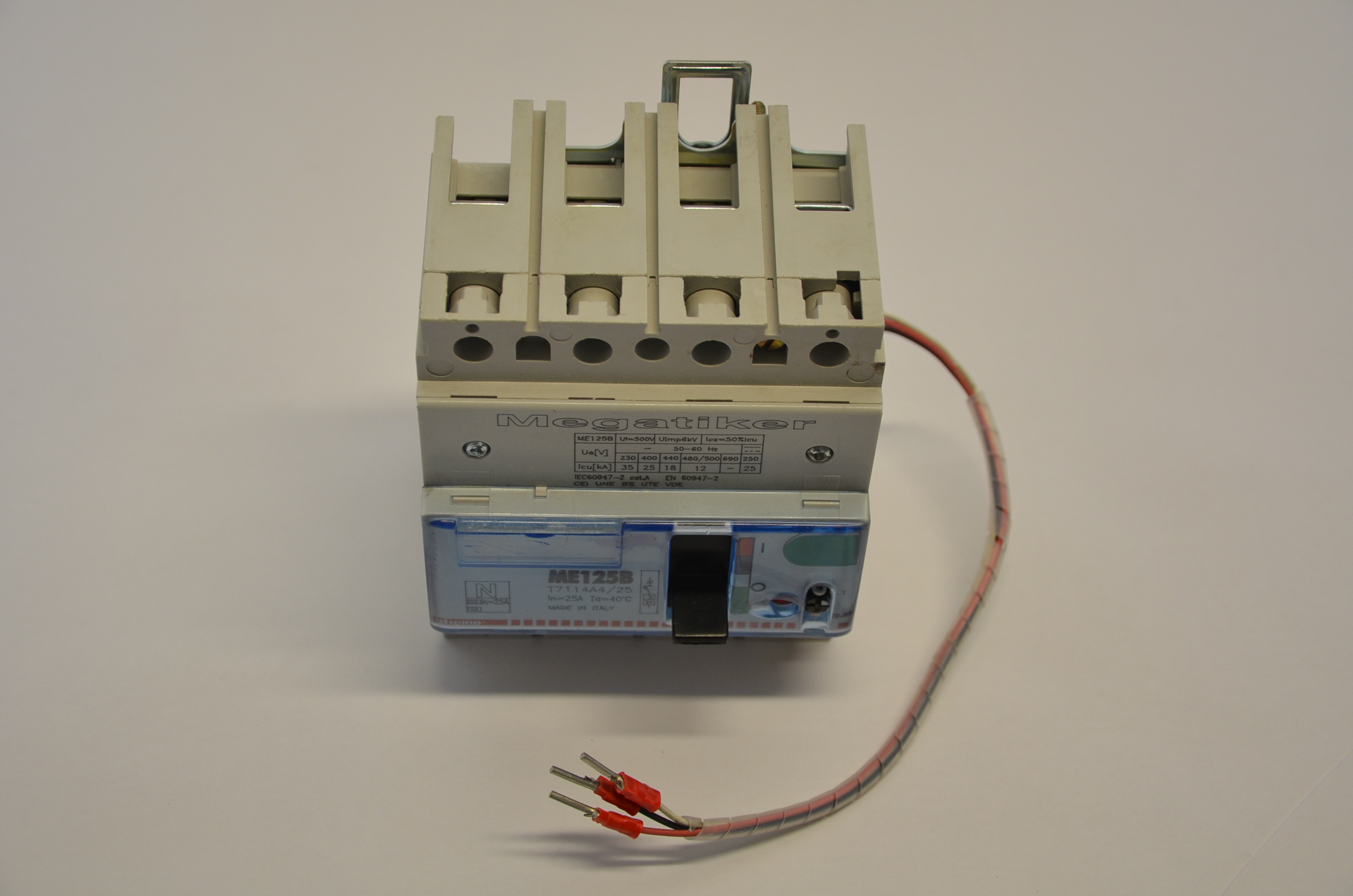 Interruttore Bticino mod. Megatiker ME125B T7114A4/25 in vendita - foto 3