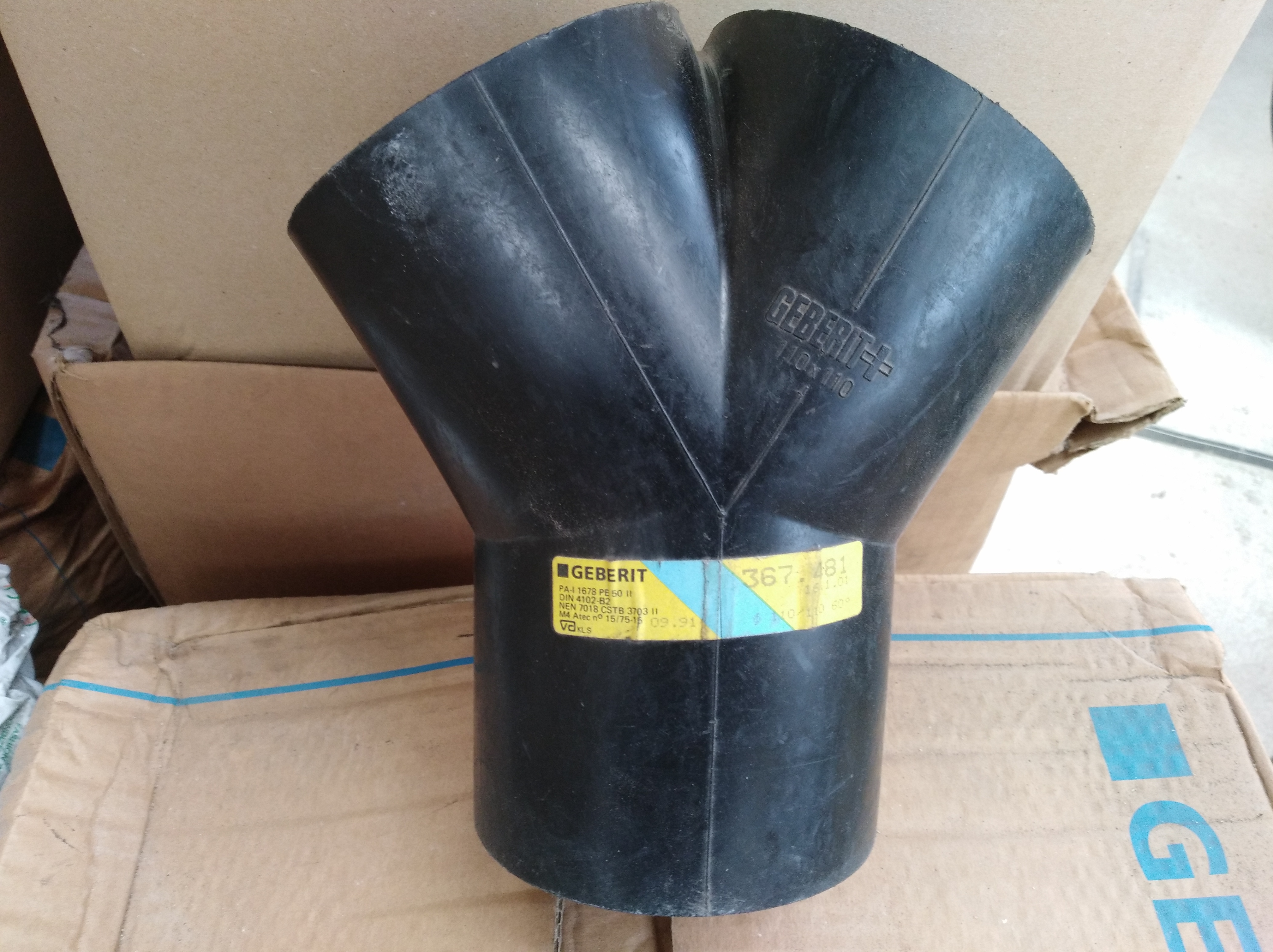 Stock di raccorderia nuova in Polietilene in vendita - foto 14
