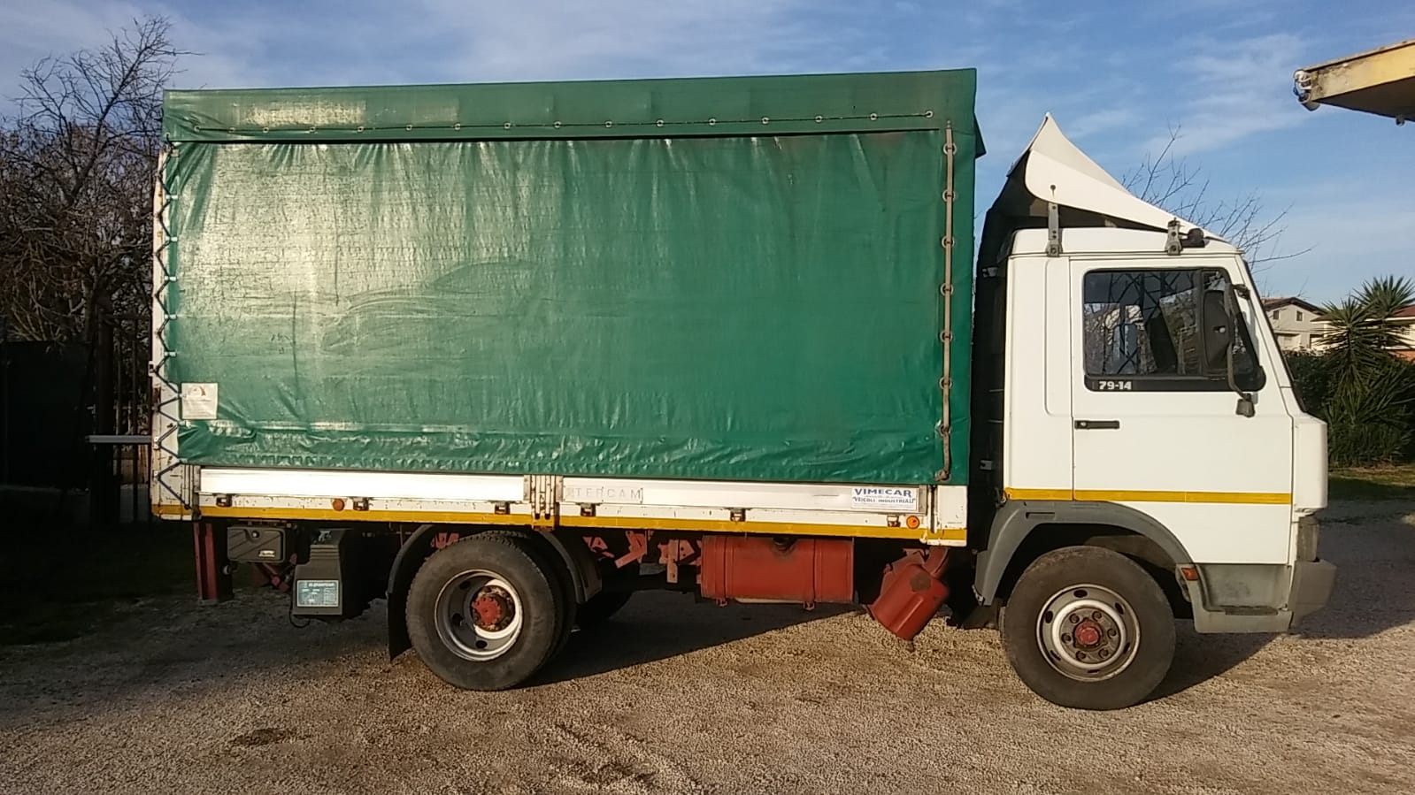 Autocarri in vendita