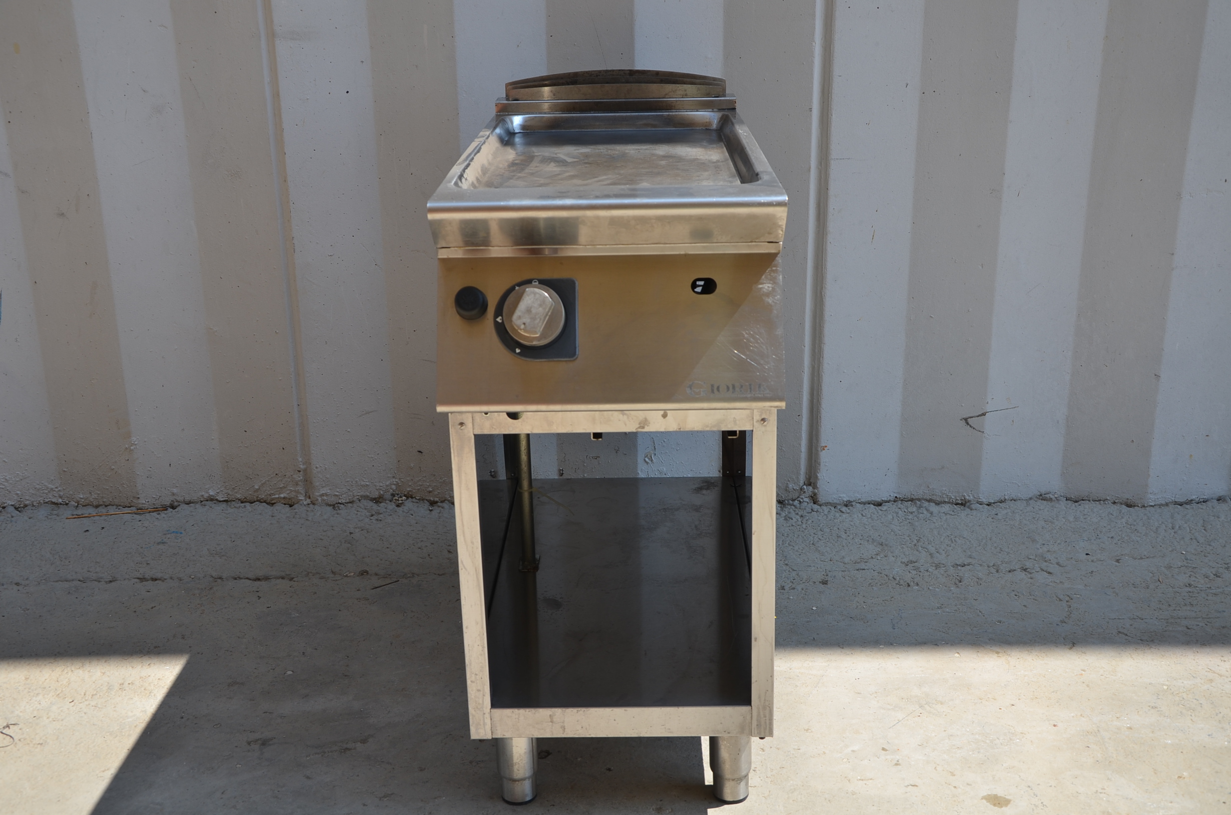 Fry top liscio a gas - Giorik mod. FLG92GC in vendita - foto 1