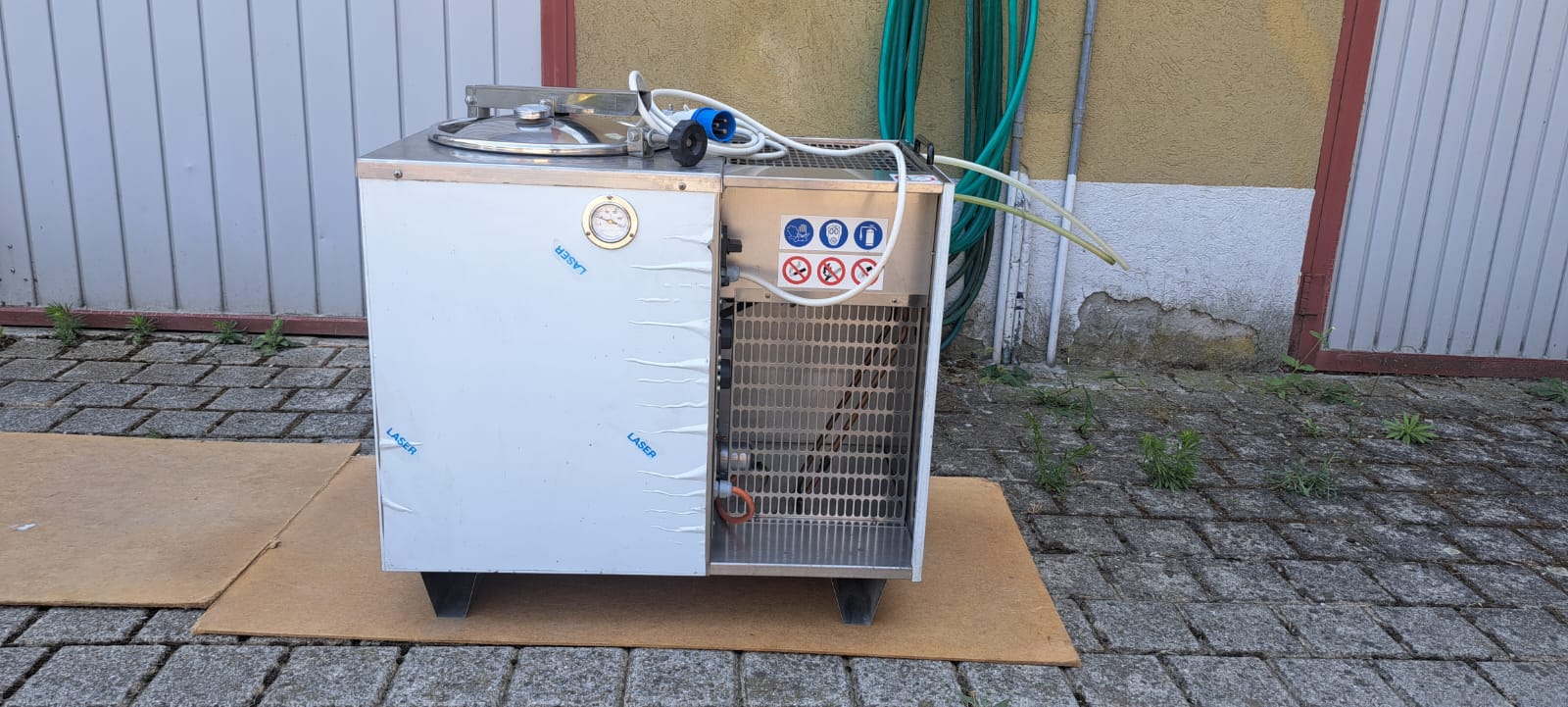 VENDO DISTILLATORE PER SOLVENTI  in vendita - foto 1