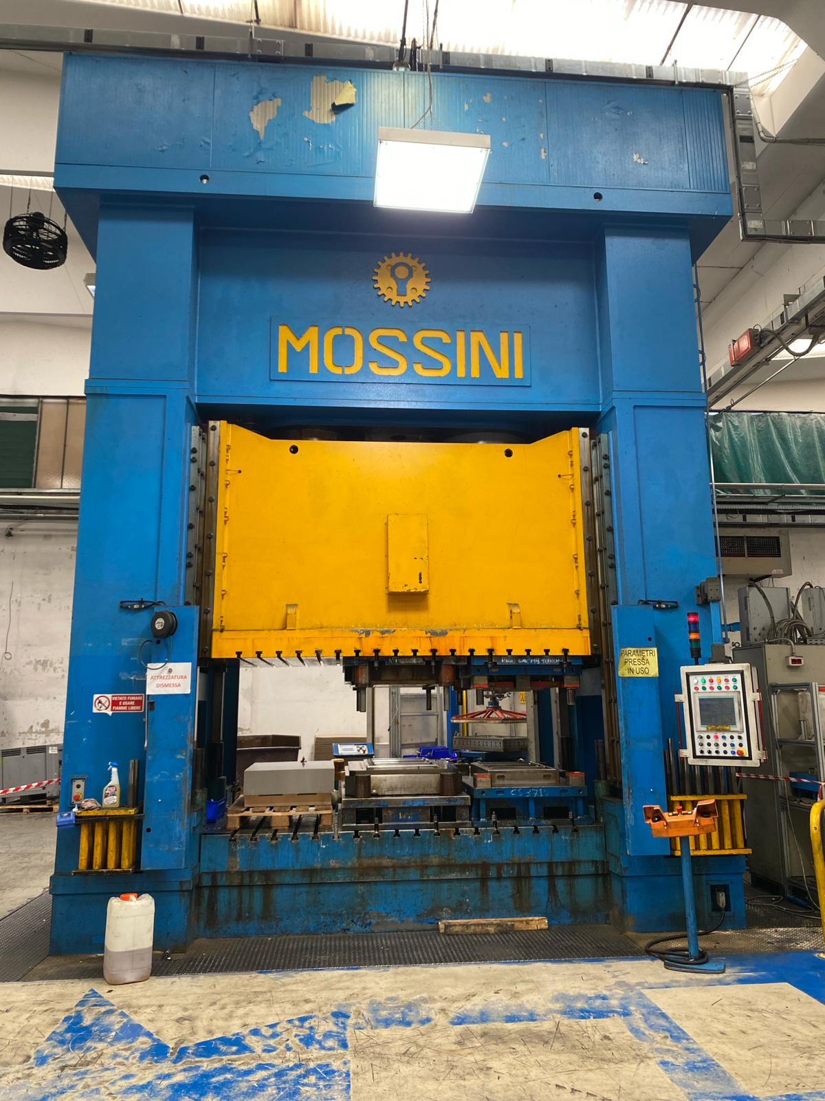 Pressa Idraulica MOSSINI 1000 ton in vendita - foto 6