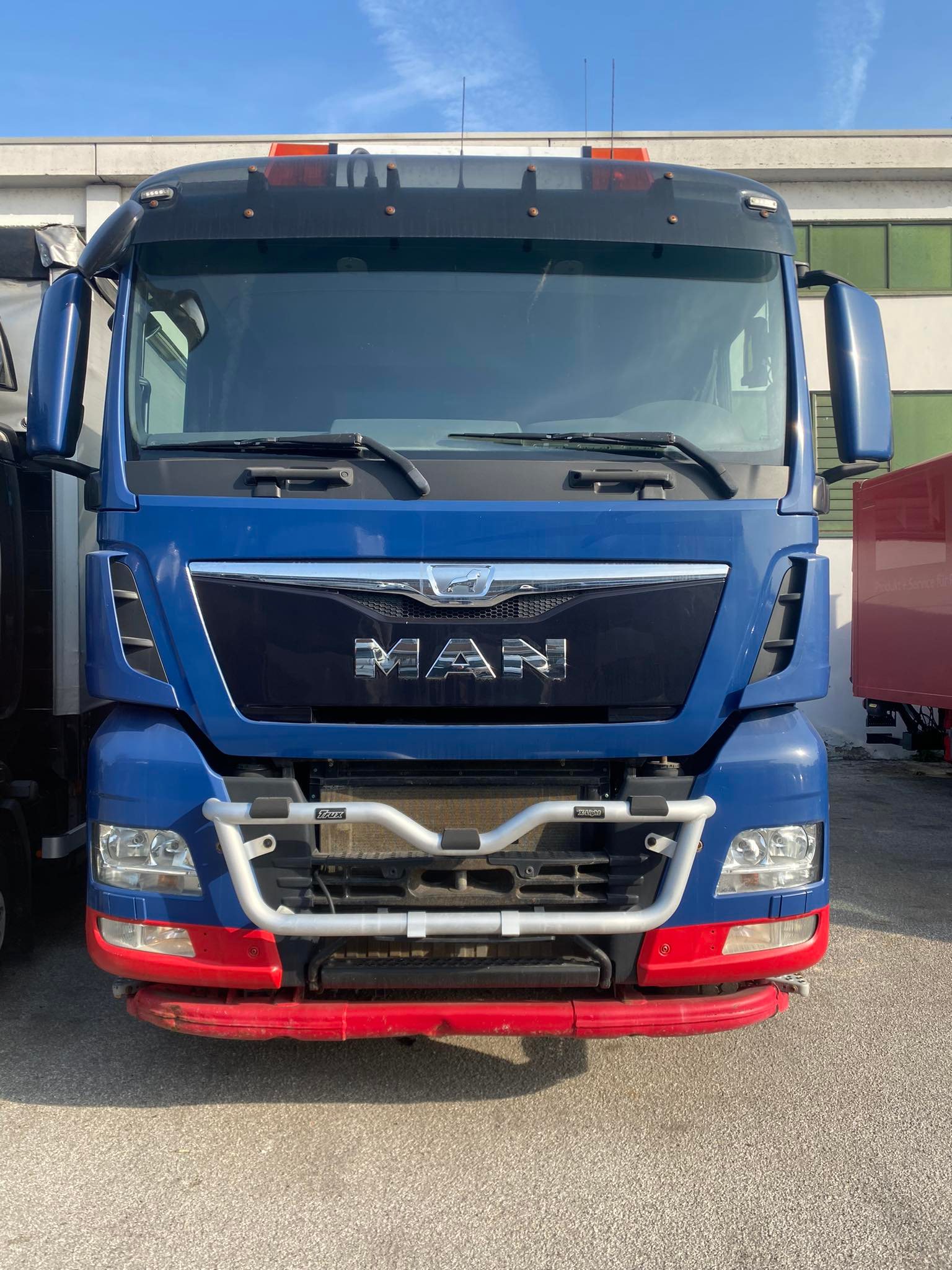 Autocarri in vendita