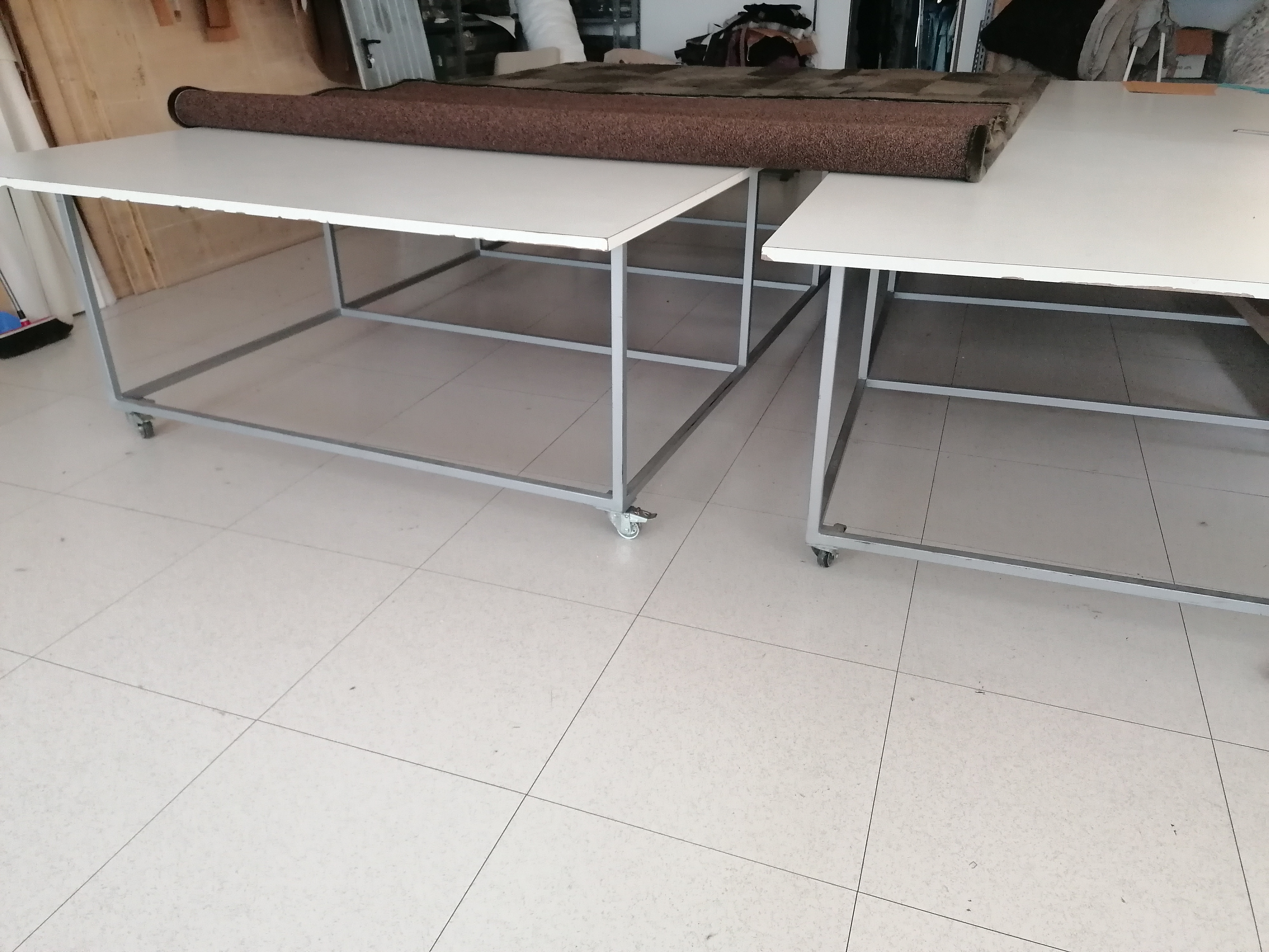 Tavolo da lavoro scorrevole MT 2x4 in vendita - foto 2