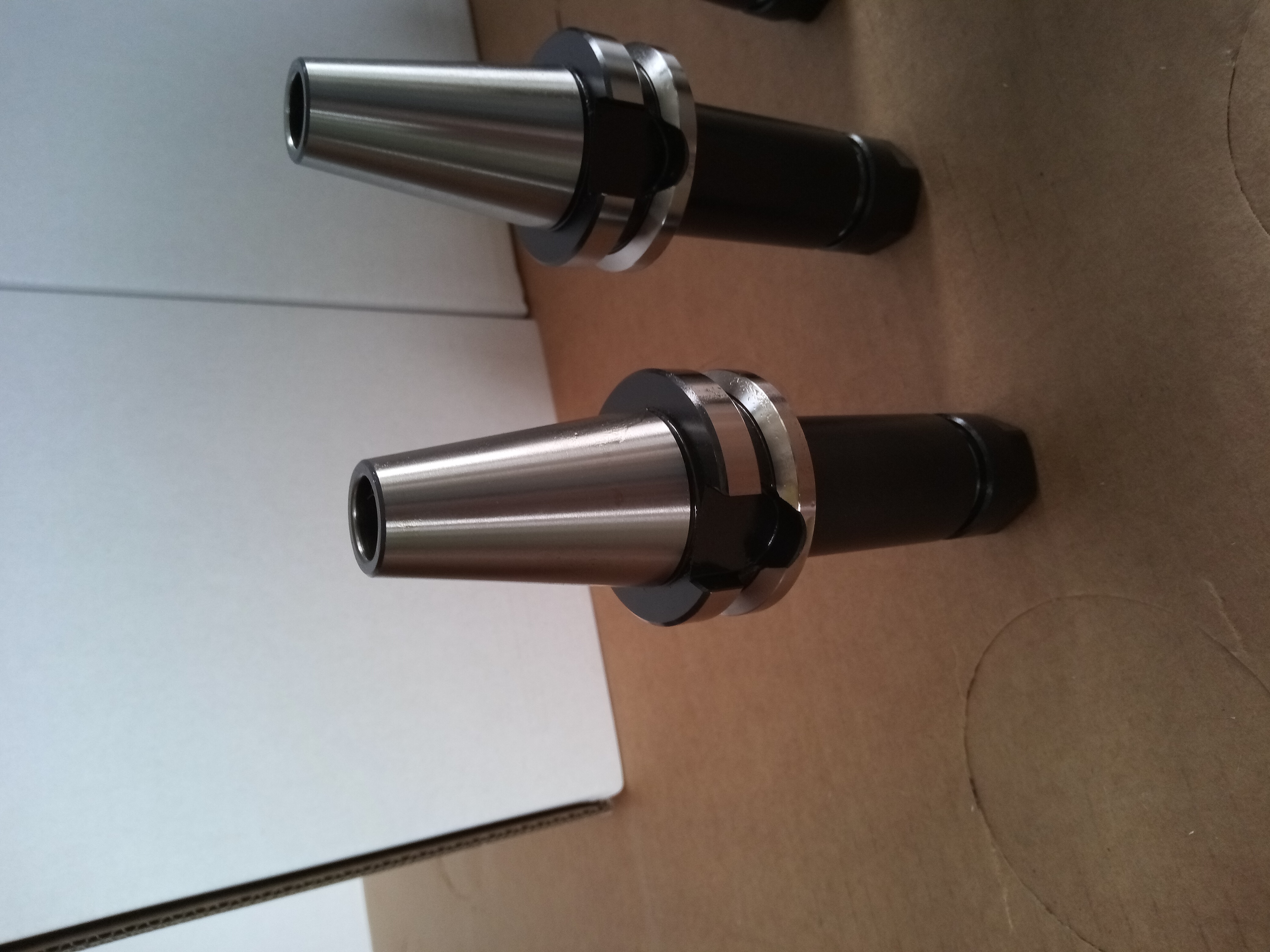 Vendo mandrini nuovi BT30 ER16 H100 equilibrati   in vendita - foto 3