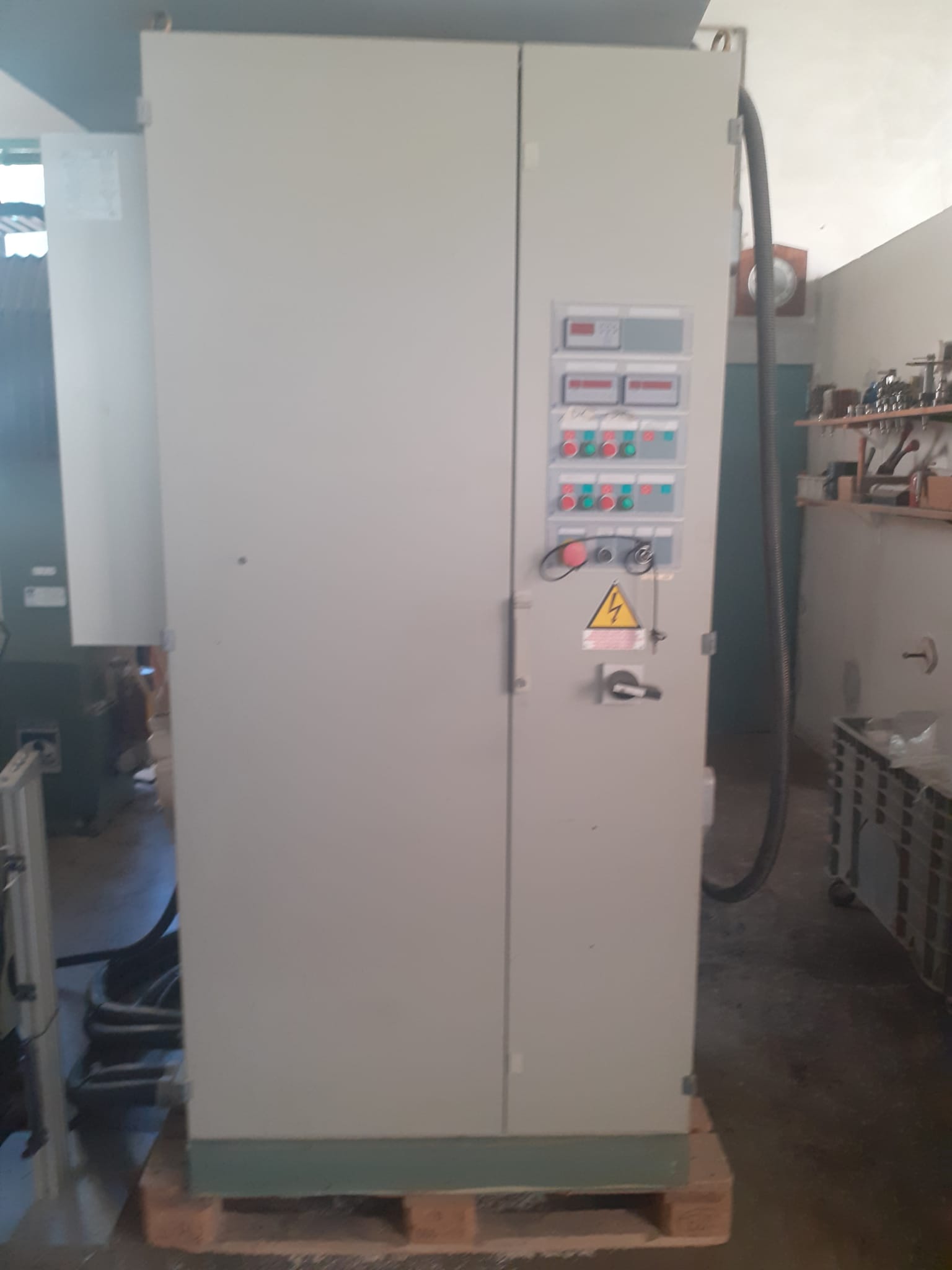 CENTRO DI LAVORO CMS DOPPIO 5 ASSI A NORMA CE in vendita - foto 2
