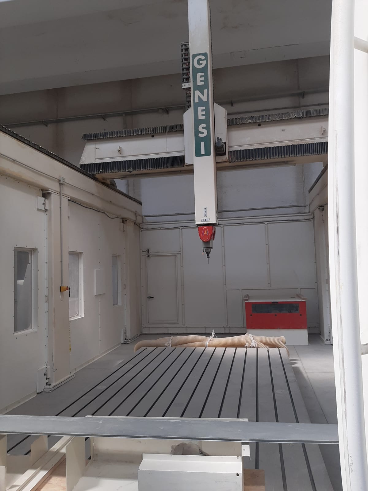 CENTRO DI LAVORO 5 ASSI SALVADEO MOD. GENESI GE07 in vendita - foto 1
