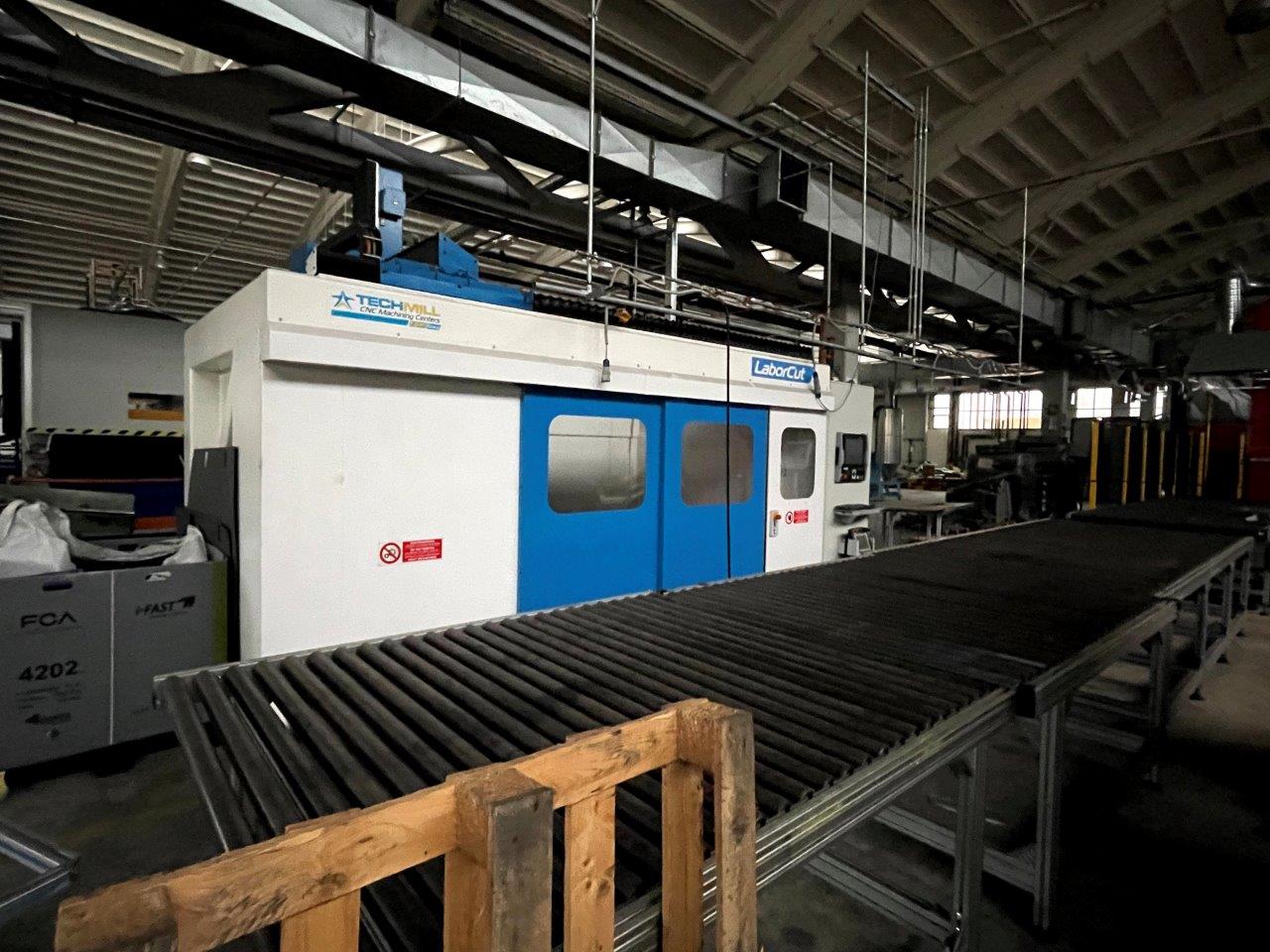 CENTRO DI LAVORO TECHMILL MOD. LABORCUT 2515-1T5A in vendita - foto 1