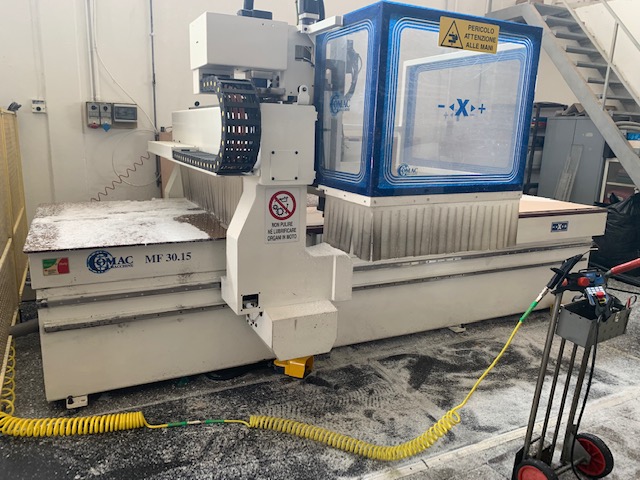 CENTRO DI LAVORO CNC COMAC 3015 in vendita - foto 3