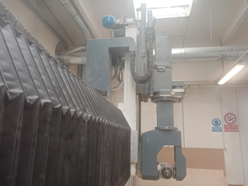 CENTRO DI LAVORO CNC  CMS 5 ASSI in vendita - foto 5