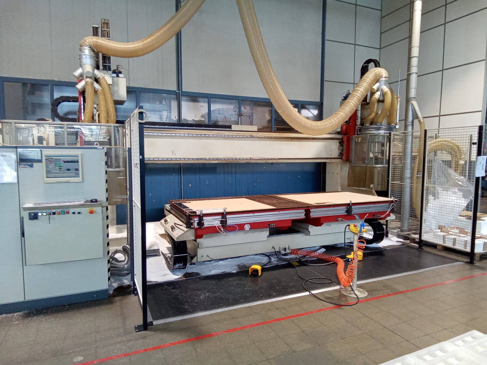 CENTRO DI LAVORO CNC UNITEM in vendita - foto 4