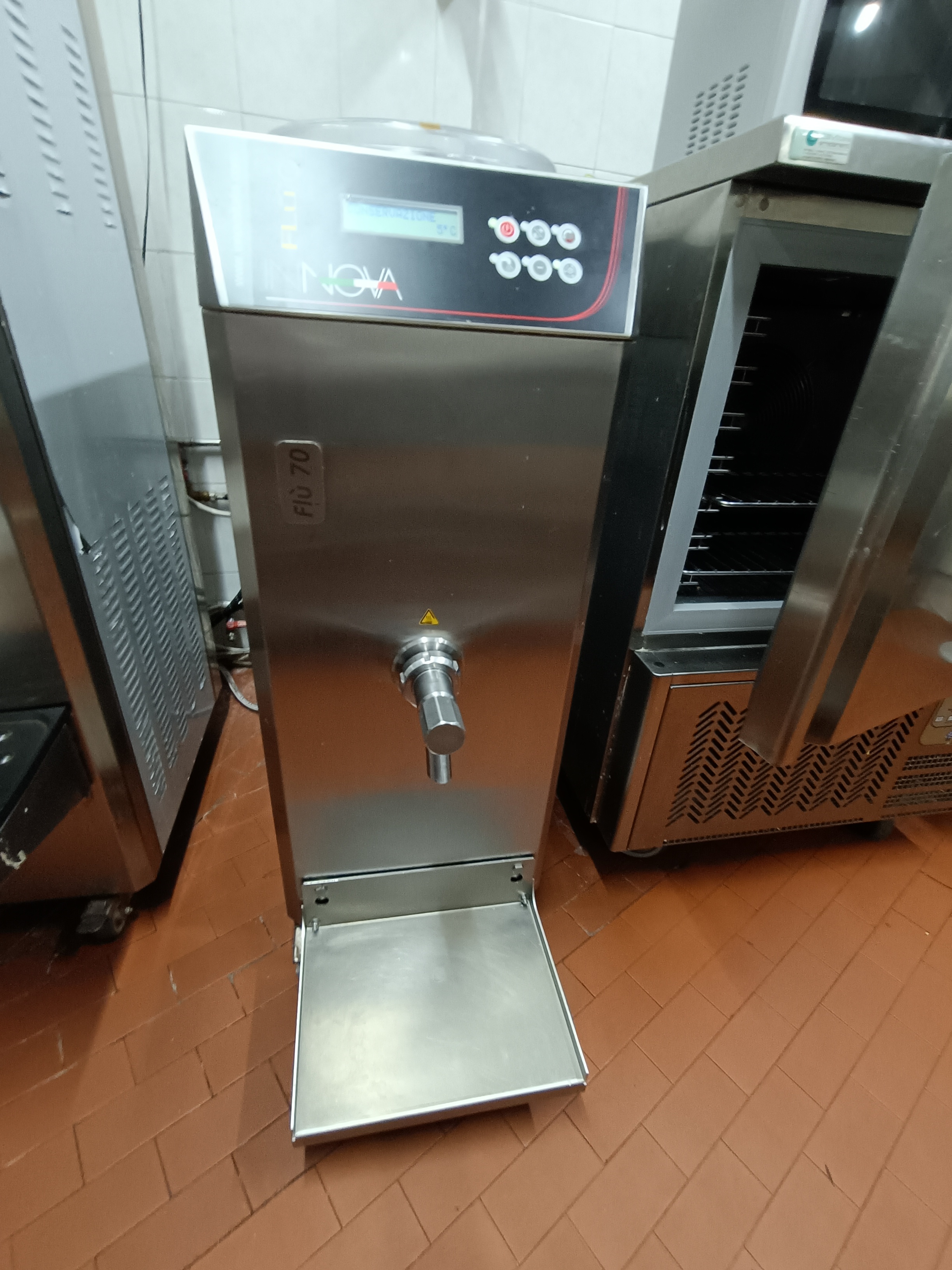 Gelateria torteria storica intolleranze alimentari  in vendita - foto 12