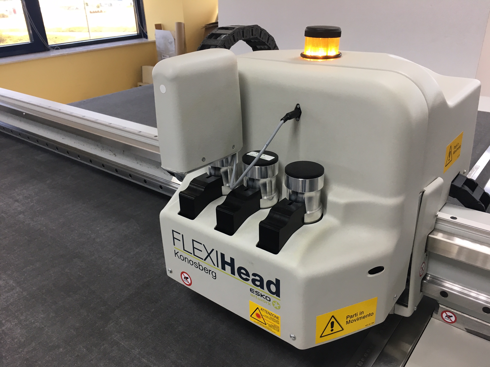 Plotter da Taglio Kongsberg XL 22 in vendita - foto 2