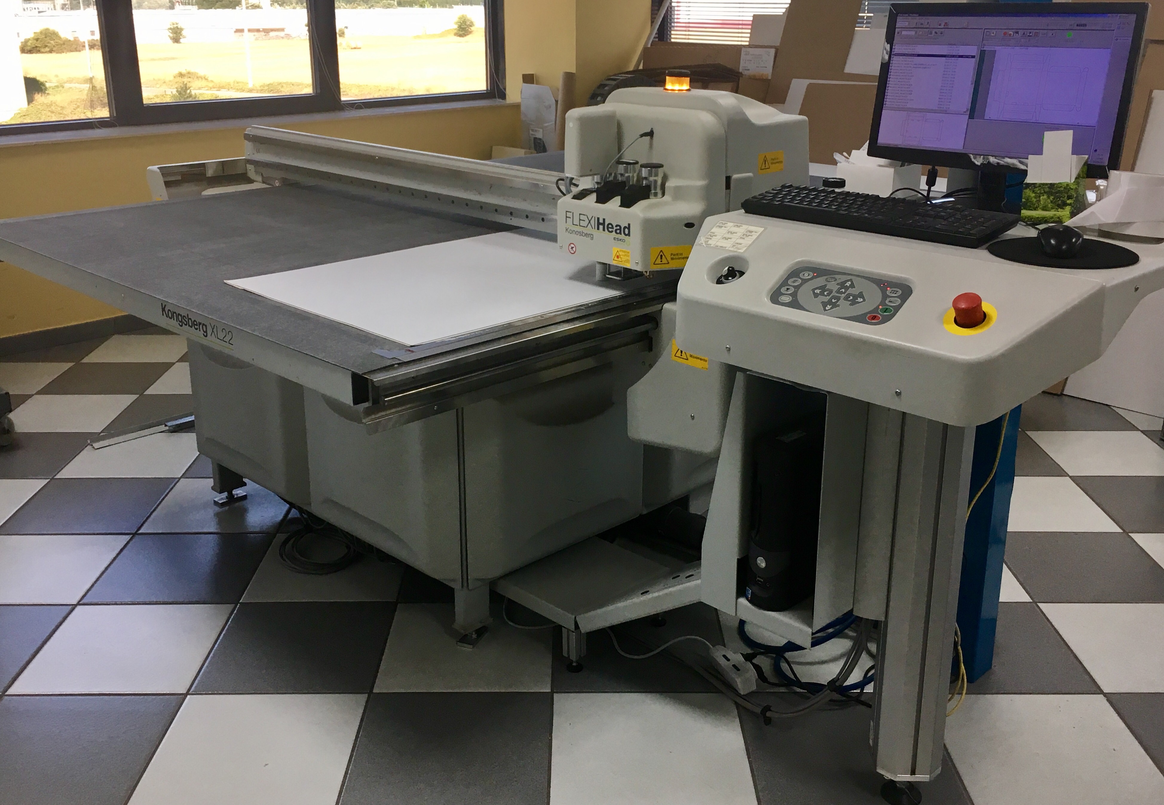 Plotter da Taglio Kongsberg XL 22 in vendita - foto 1