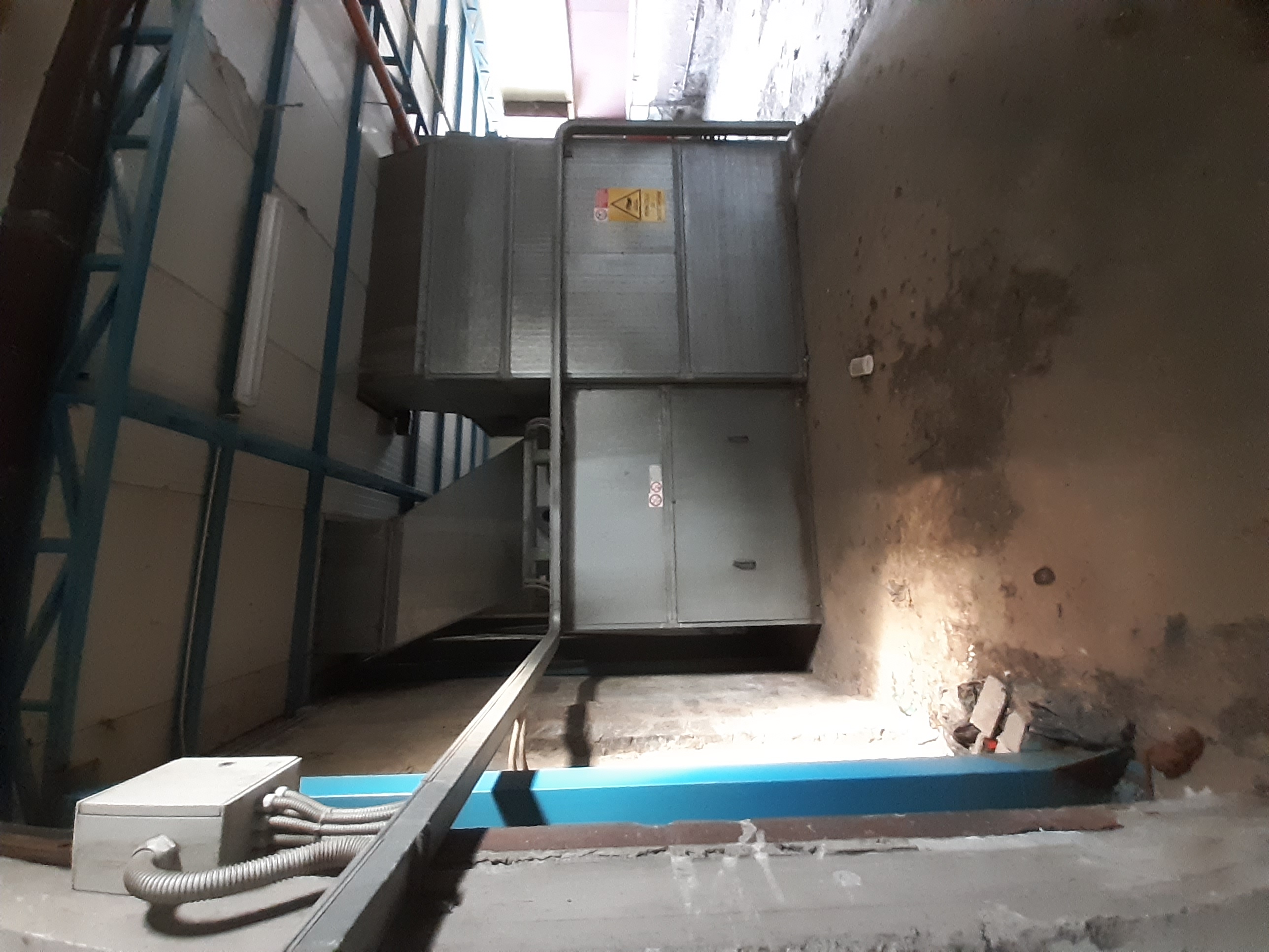 cabina di verniciatura completa usata  in vendita - foto 4