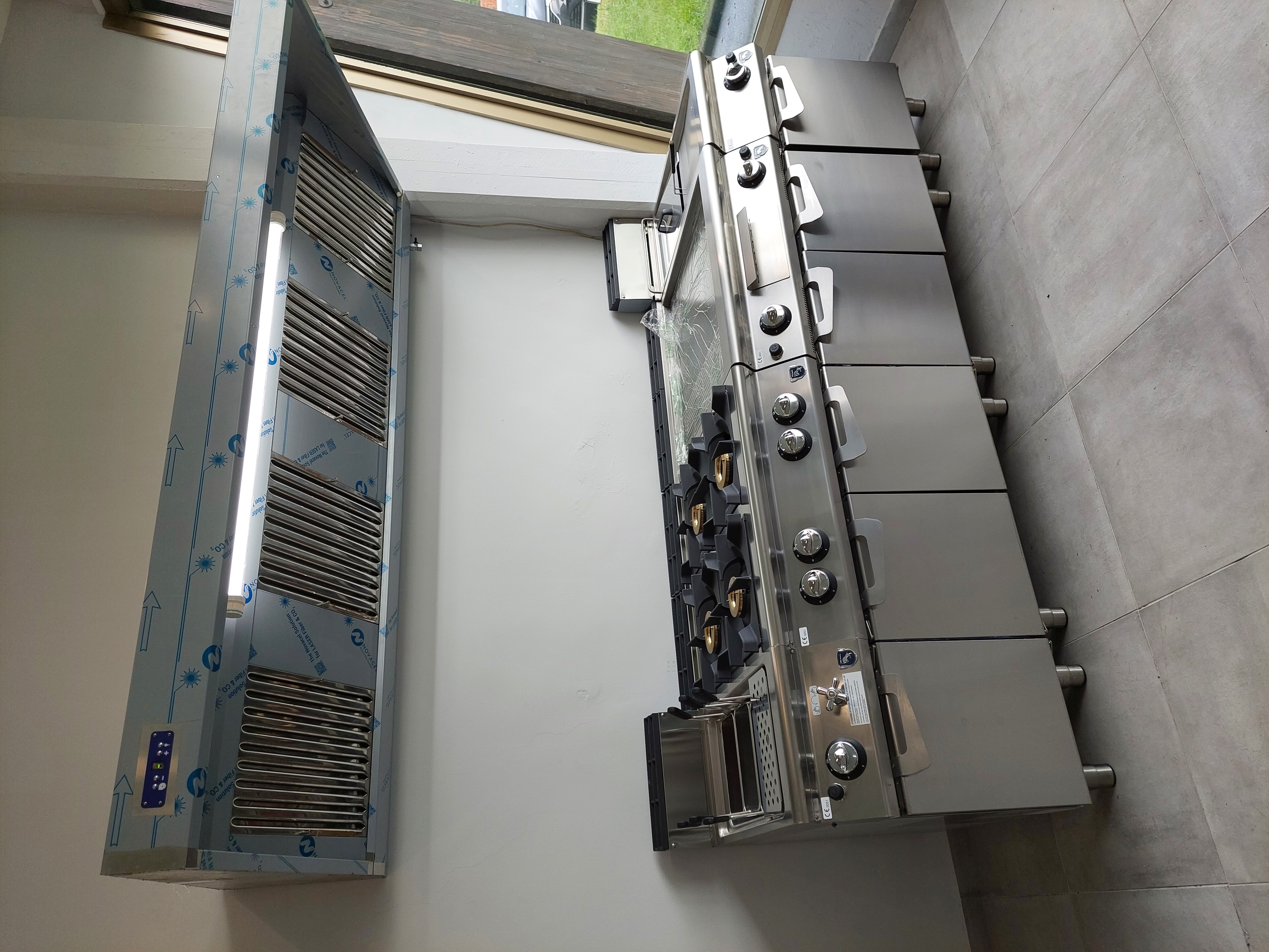 Cucina a gas serie 90 completa di cappa in vendita - foto 4