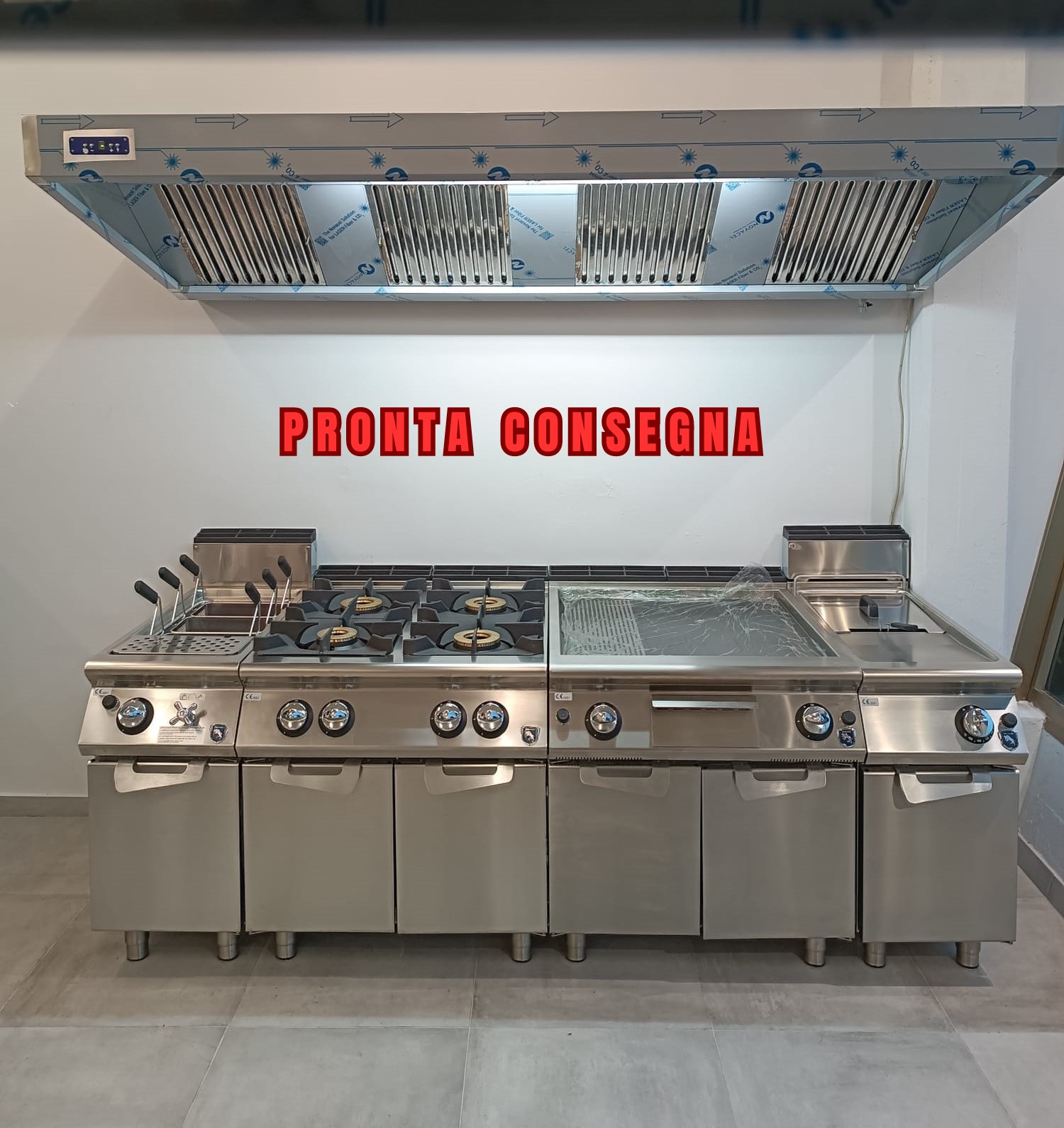 CUCINA A GAS SERIE 90 COMPLETA DI CAPPA in vendita - foto 1