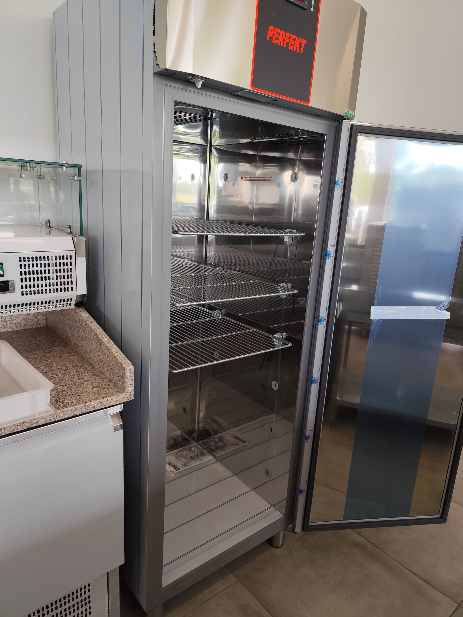 Frigo acciaio 700lt - Abbattitore 5 teglie -40°C in vendita - foto 3
