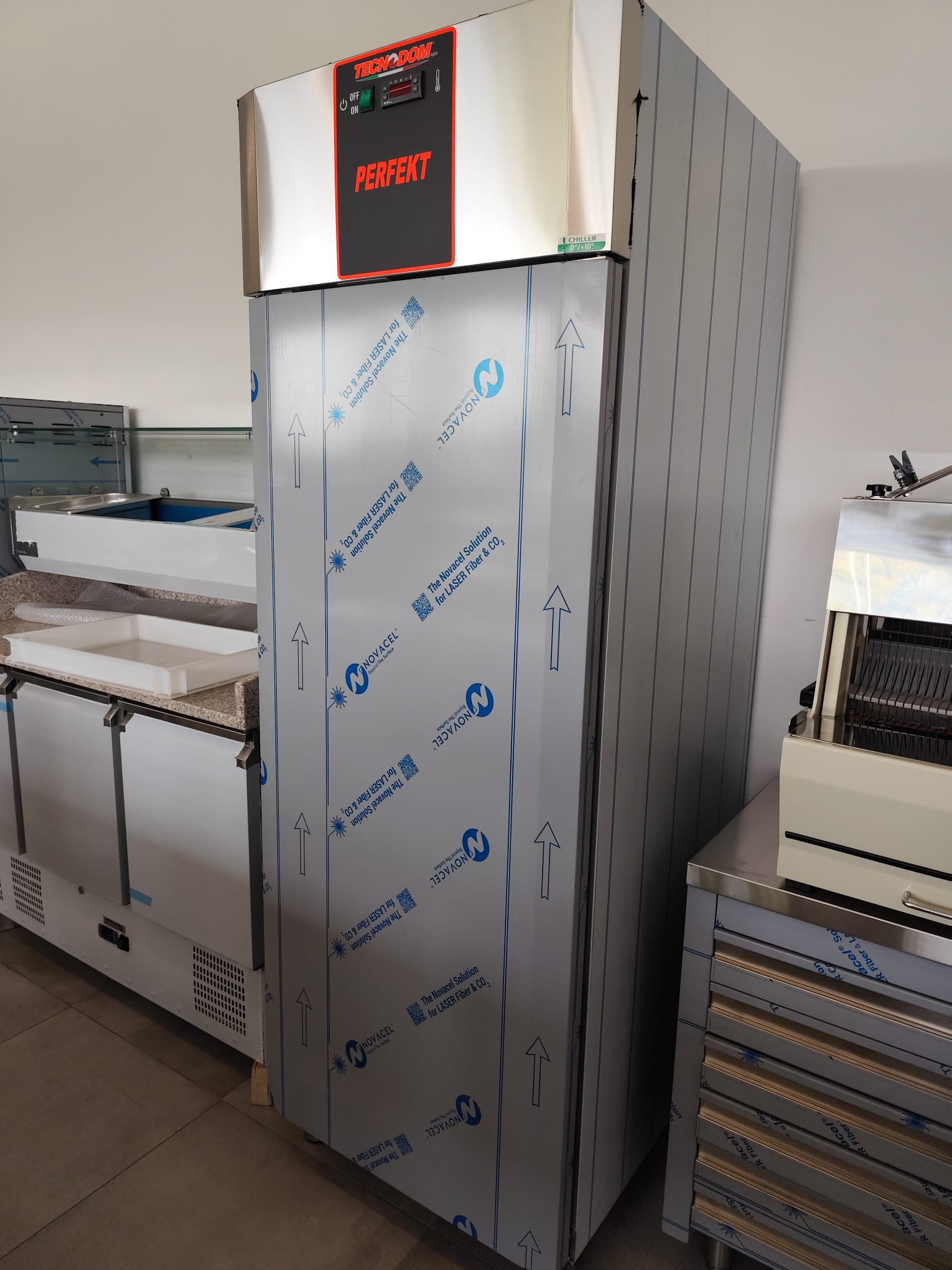 Frigo acciaio 700lt - Abbattitore 5 teglie -40°C in vendita - foto 1