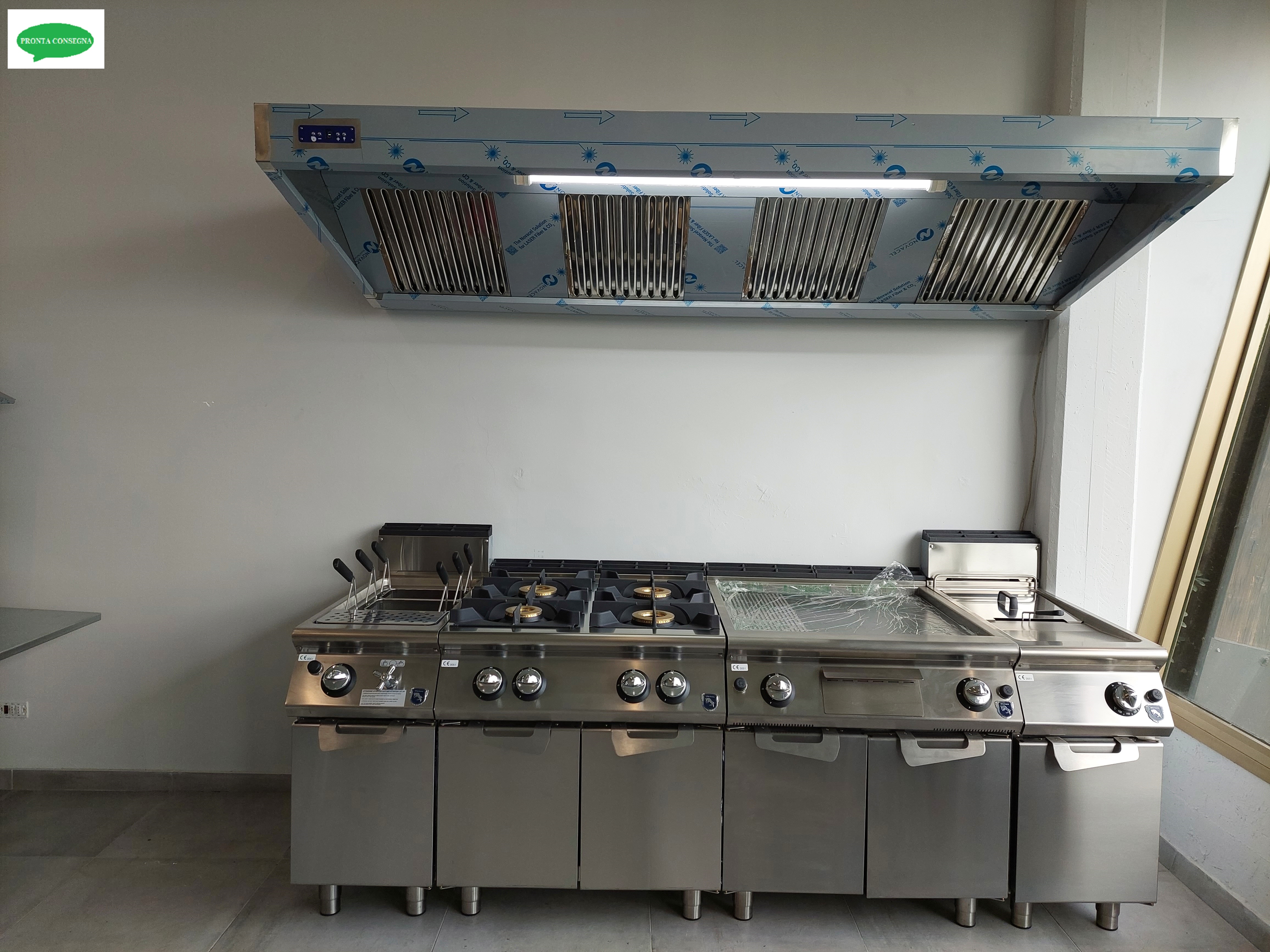 CUCINA A GAS SERIE 90 COMPLETA DI CAPPA in vendita - foto 3