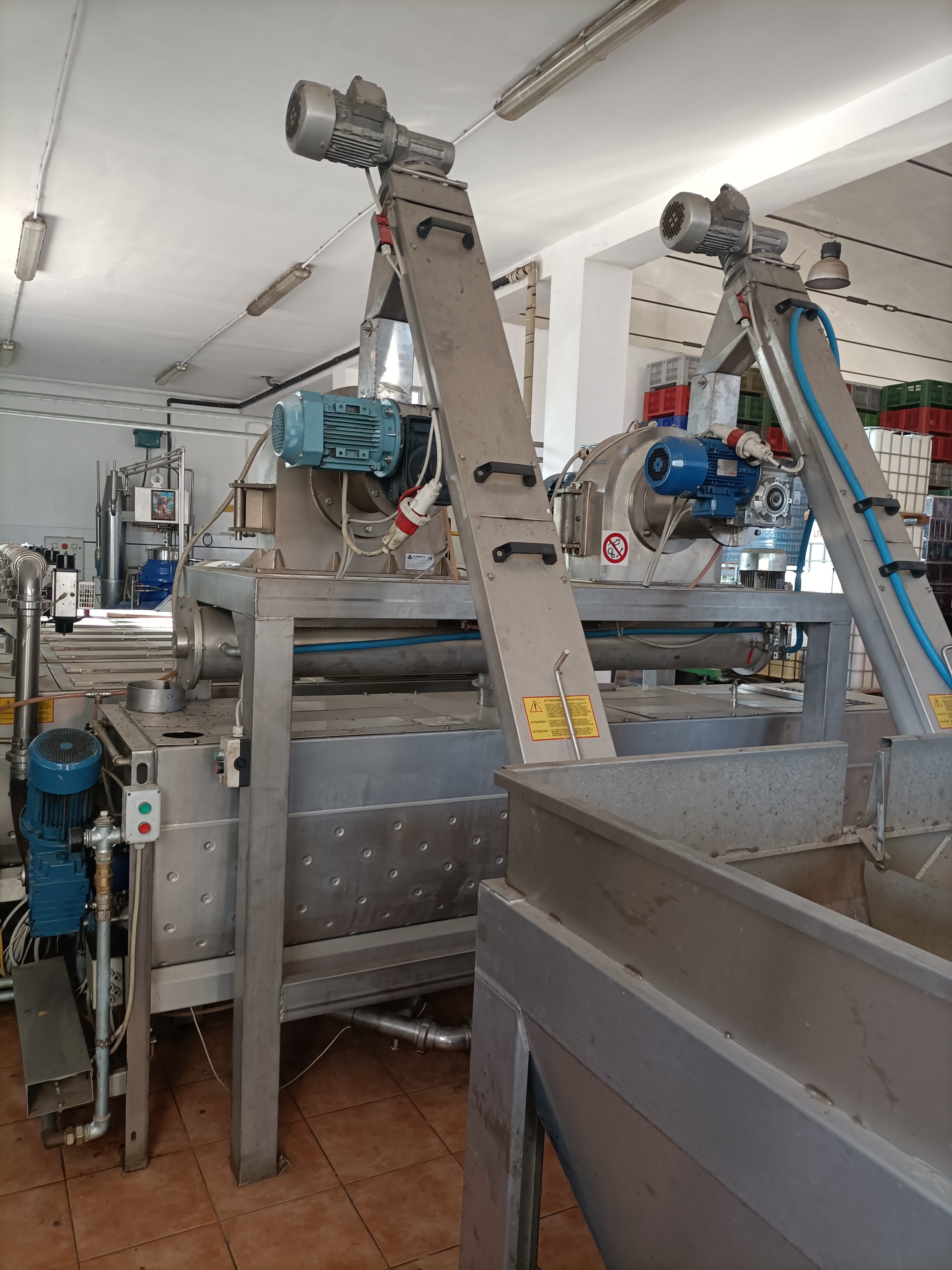 Impianto produzione Olio evo ALFA LAVAL 20 Ql/ora  in vendita - foto 6