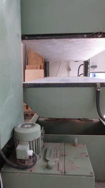 Pressa oleodinamica Manni funzionante e revisionata in vendita - foto 10