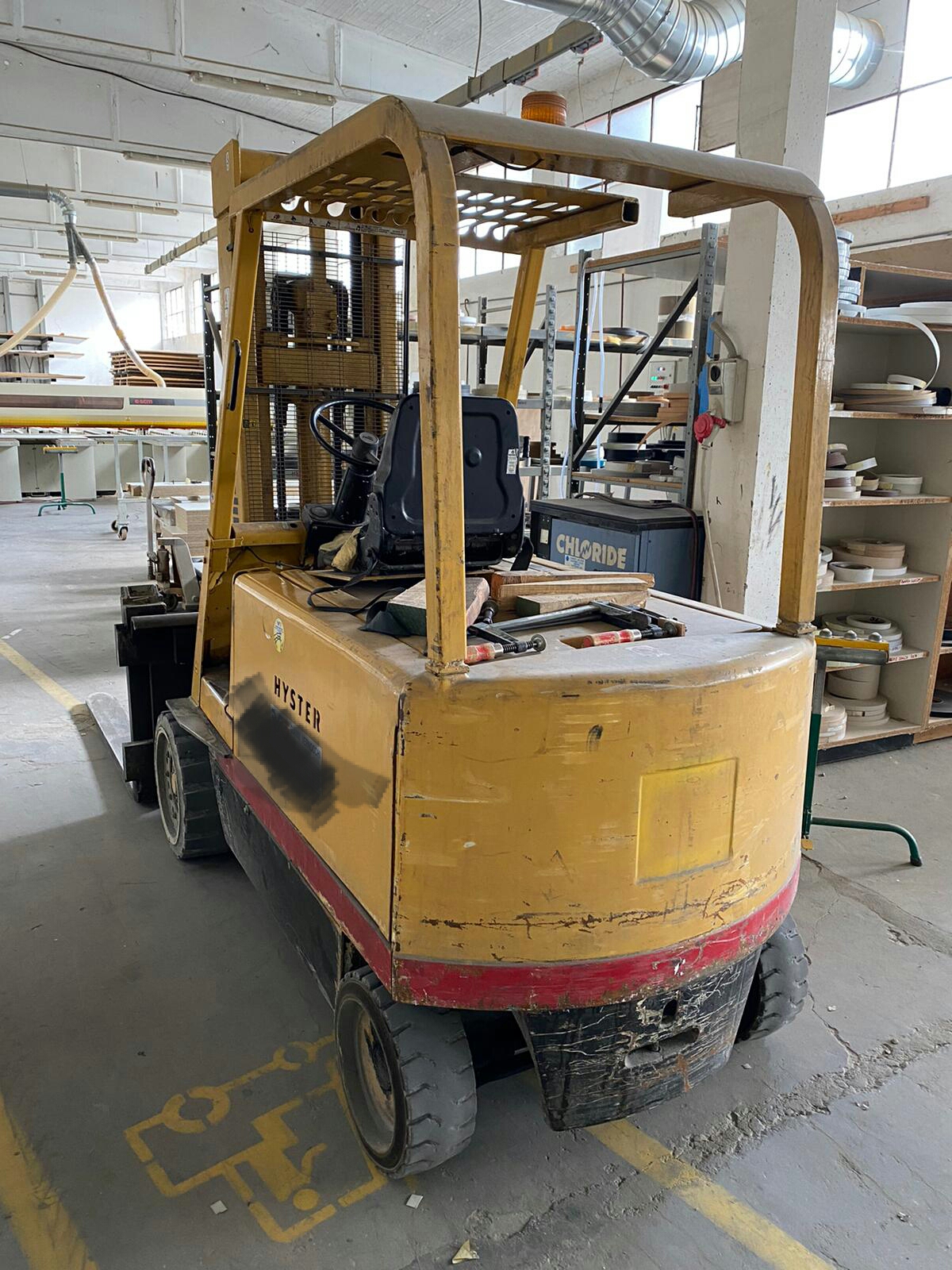 Carrello elevatore elettrico Hyster 50 q in vendita - foto 2