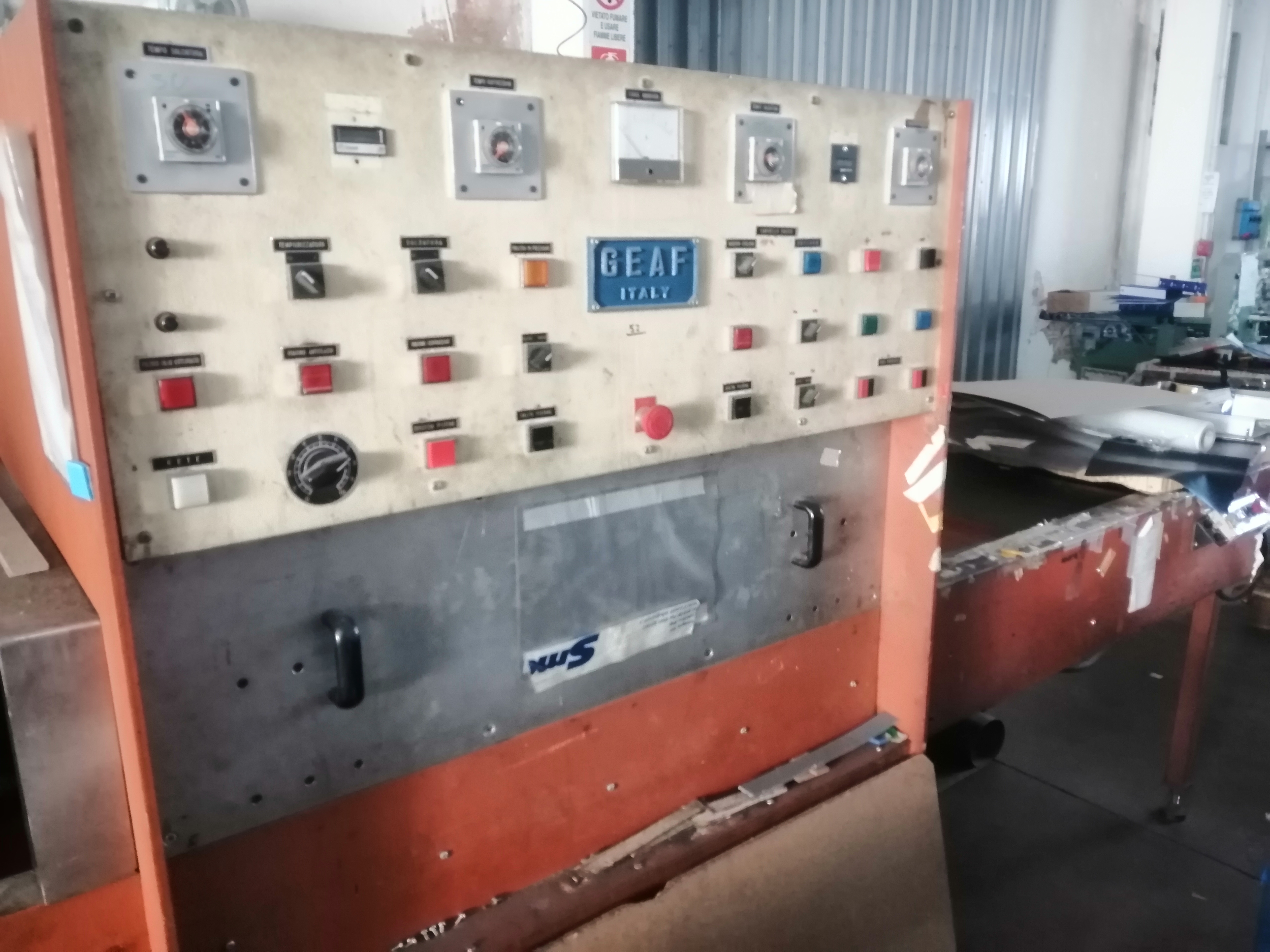 macchine cartotecnica e presse H.F. in vendita - foto 3