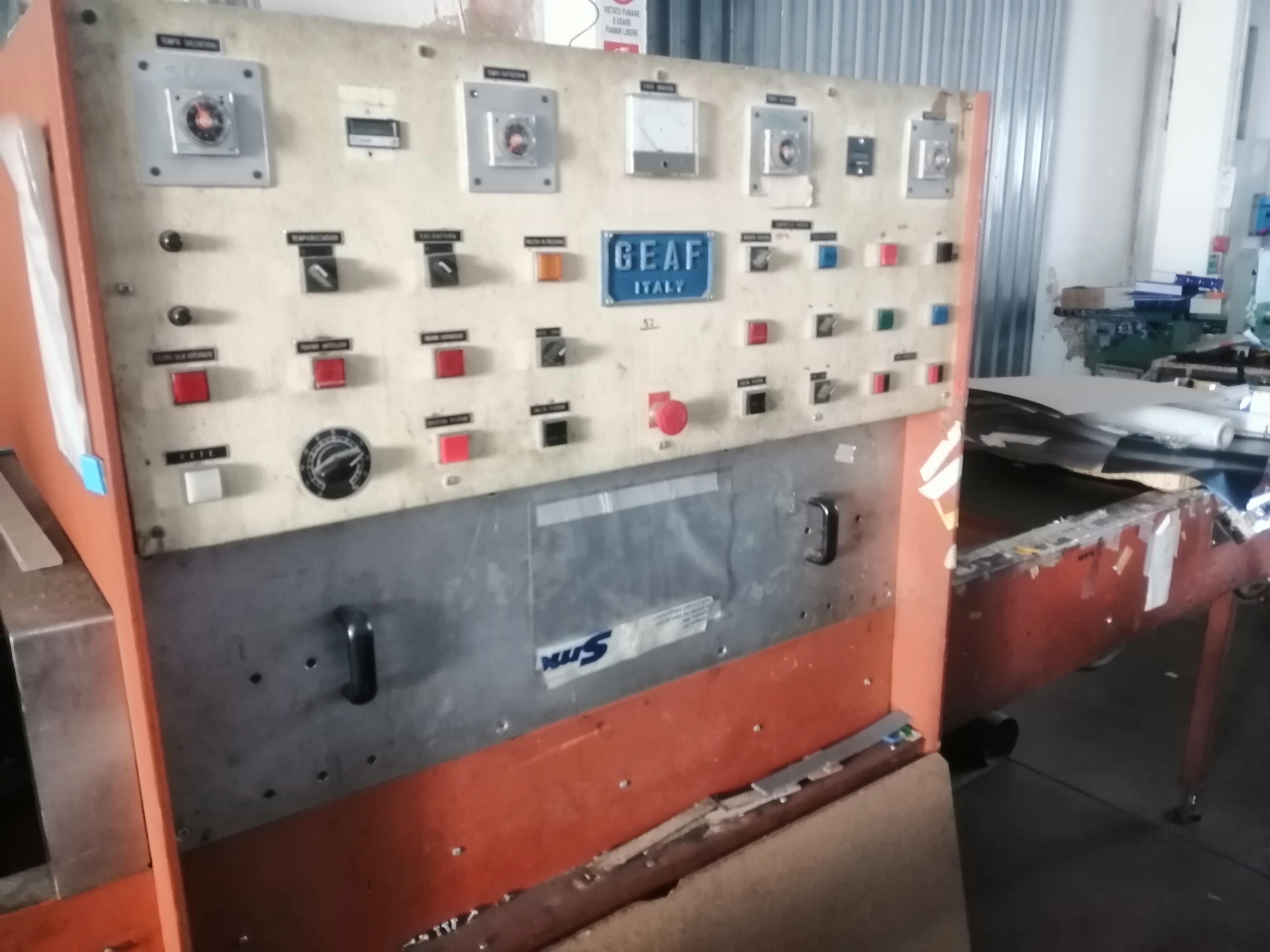 macchine cartotecnica e presse H.F. in vendita - foto 3